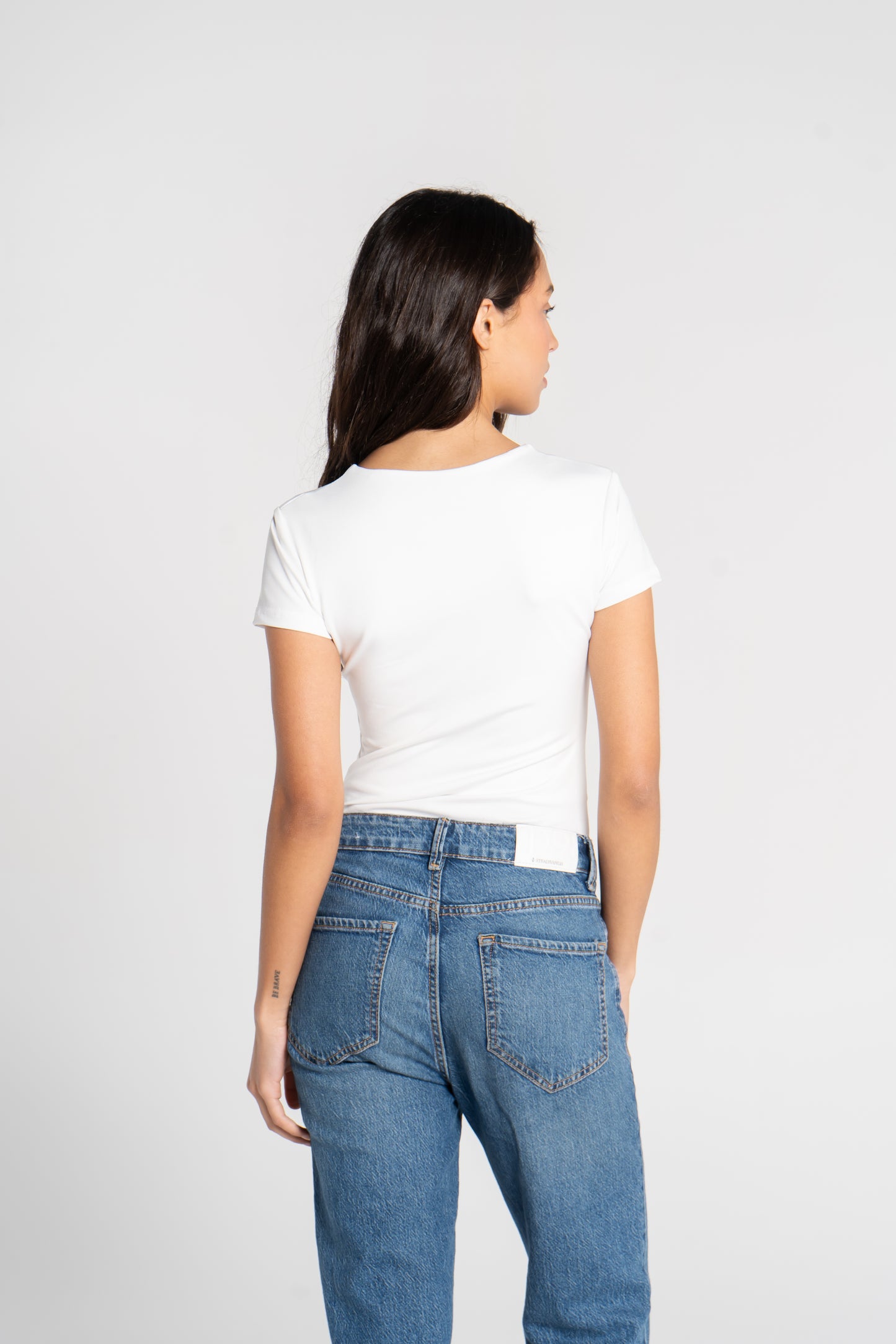 WIDE NECK SHORT SLEEVE BODYSUIT