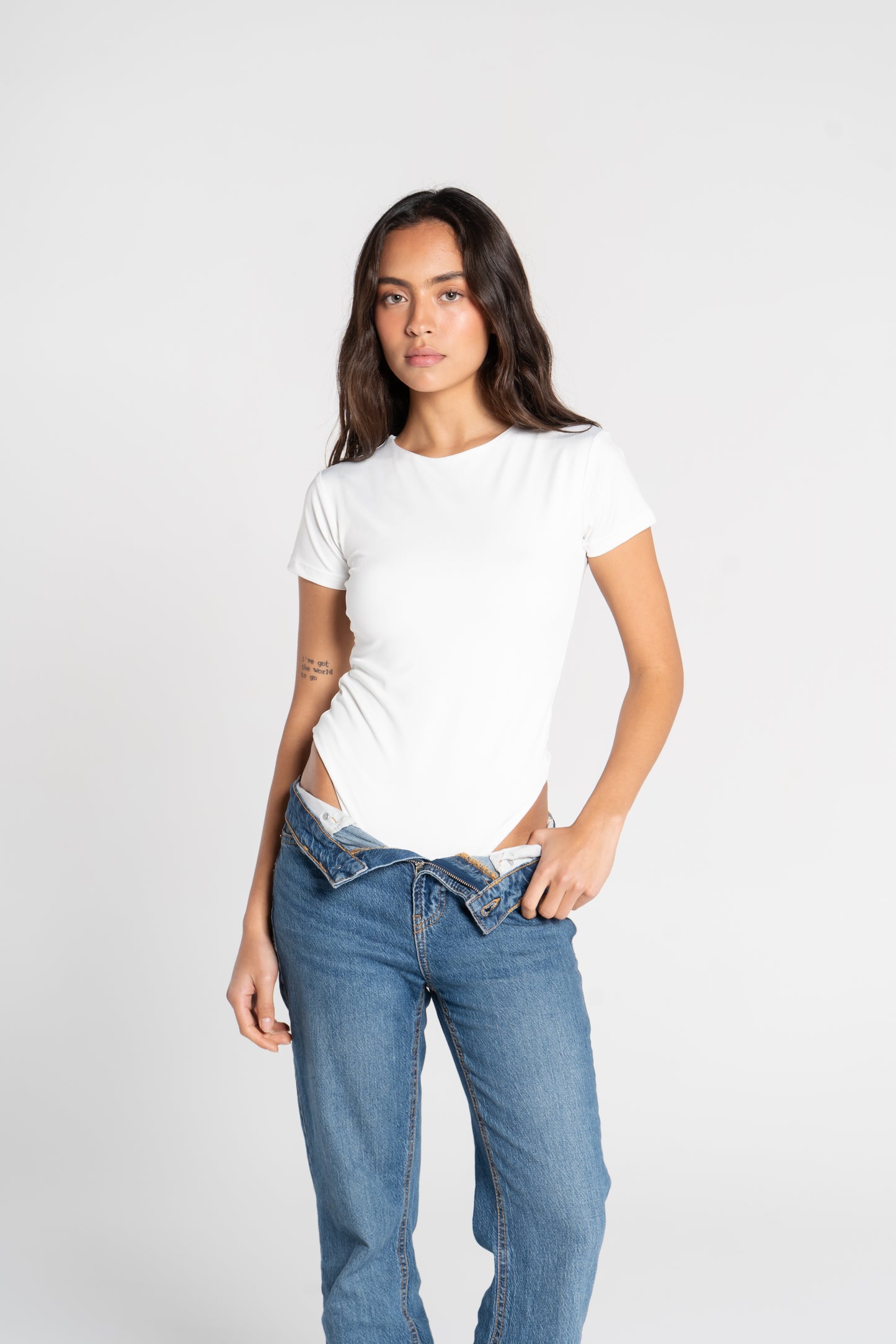 ROUND NECK SHORT SLEEVE BODYSUIT