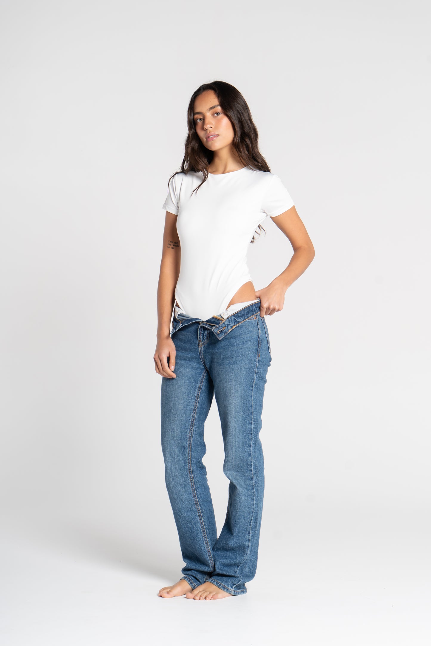 ROUND NECK SHORT SLEEVE BODYSUIT