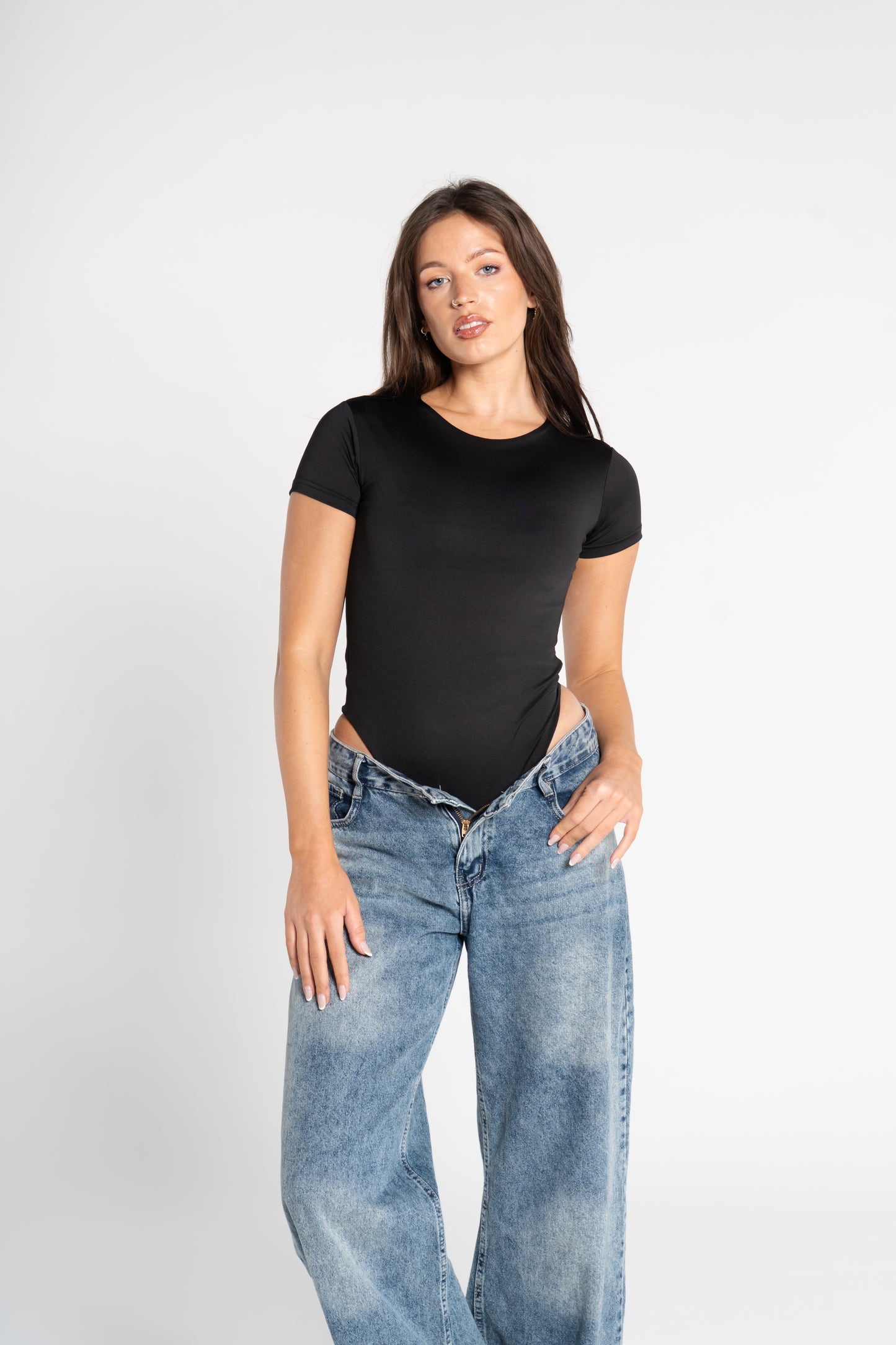 ROUND NECK SHORT SLEEVE BODYSUIT
