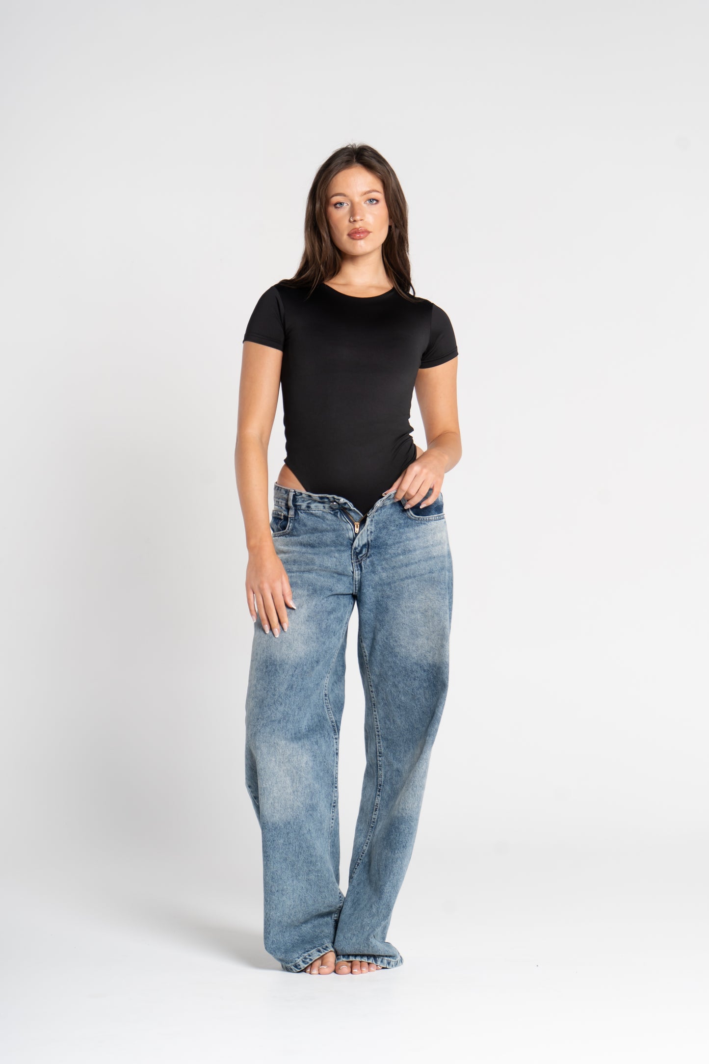ROUND NECK SHORT SLEEVE BODYSUIT