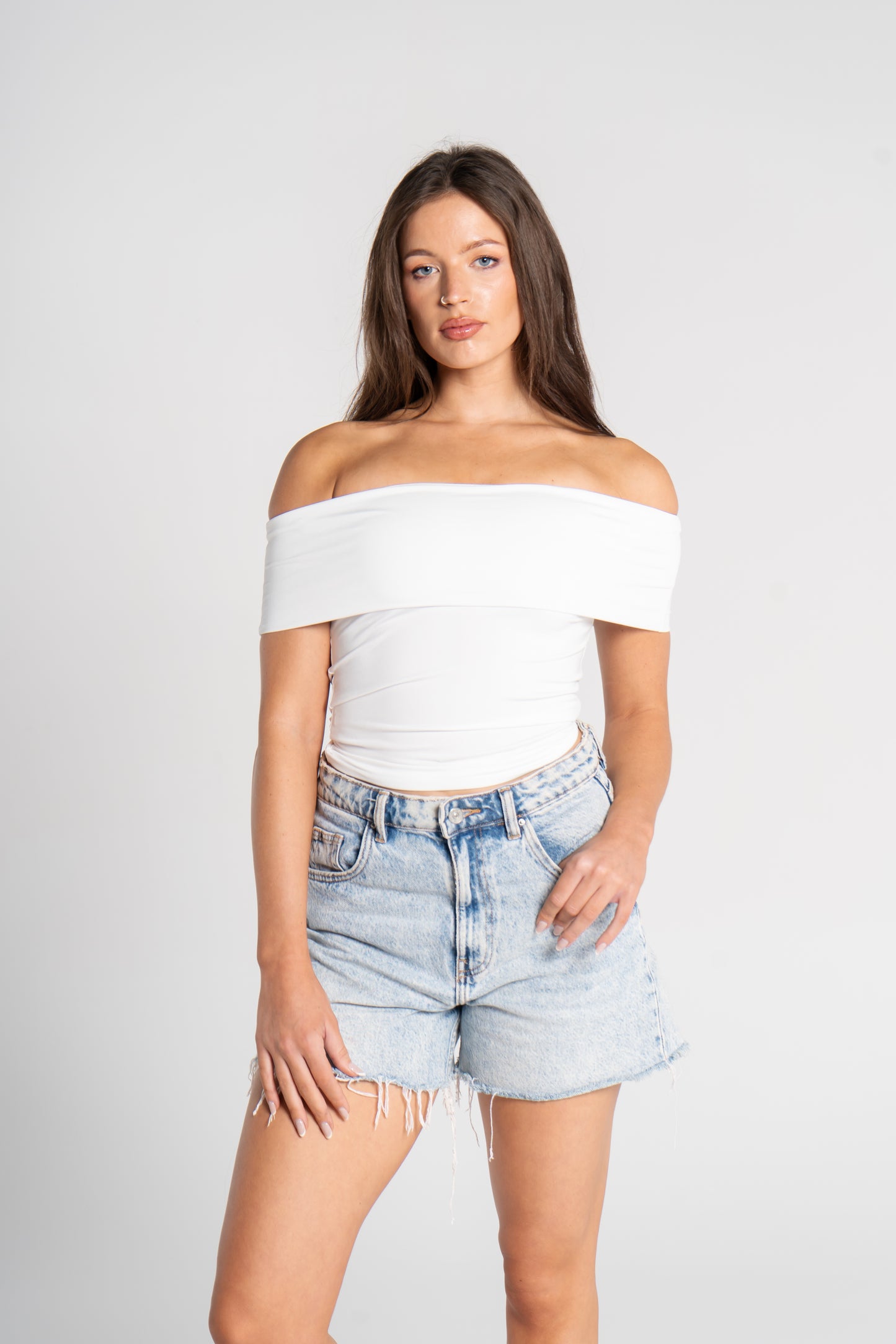 OFF SHOULDER