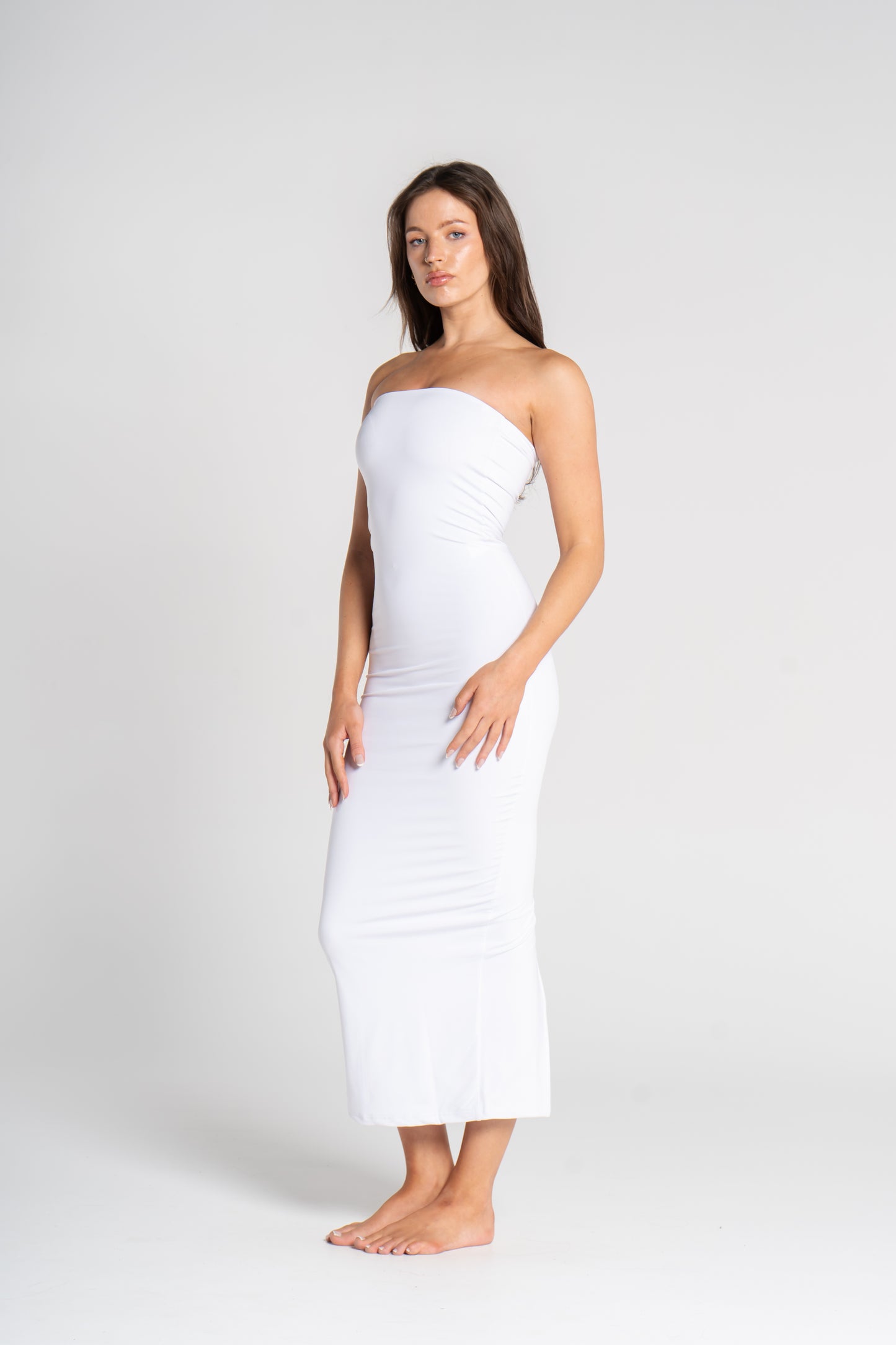 STRAPLESS DRESS
