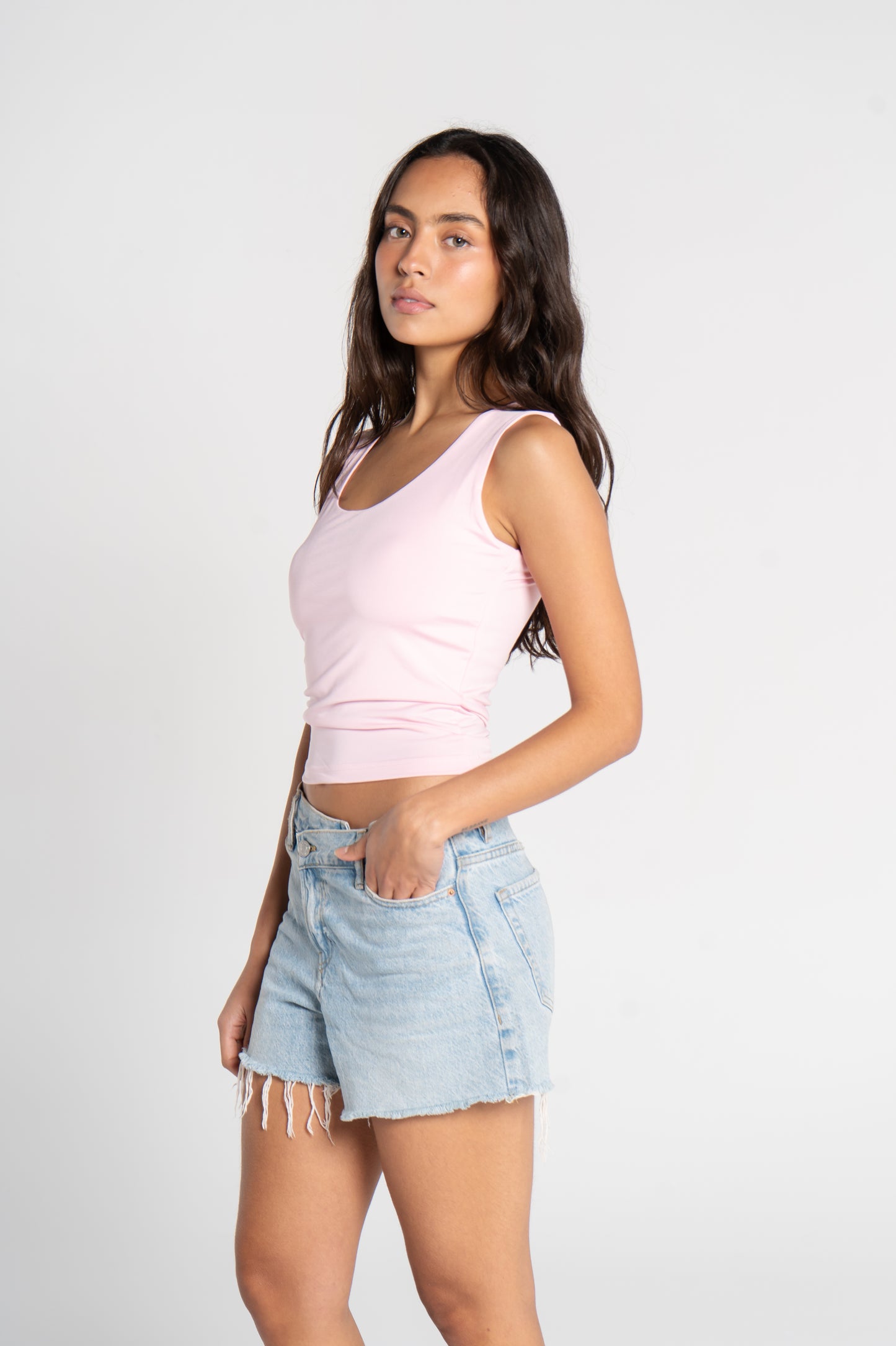 TANK TOP WIDE NECK ( COLORS )