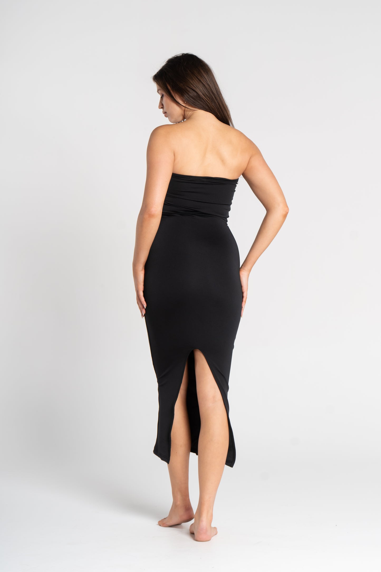 STRAPLESS DRESS