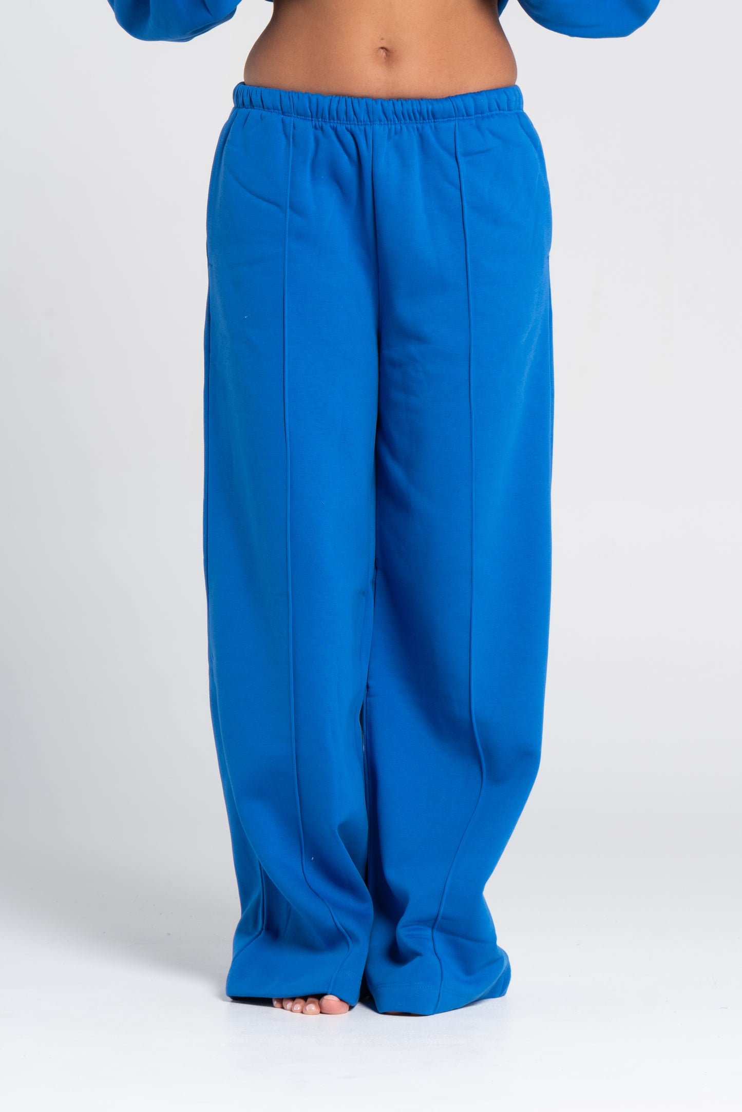 STRAIGHT LEG PANTS WITH LINES