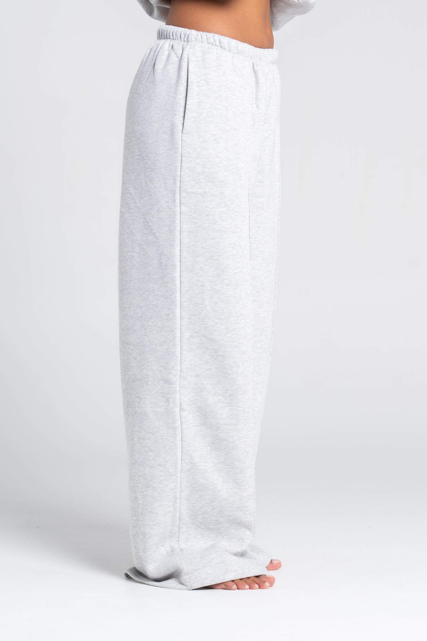 STRAIGHT LEG PANTS