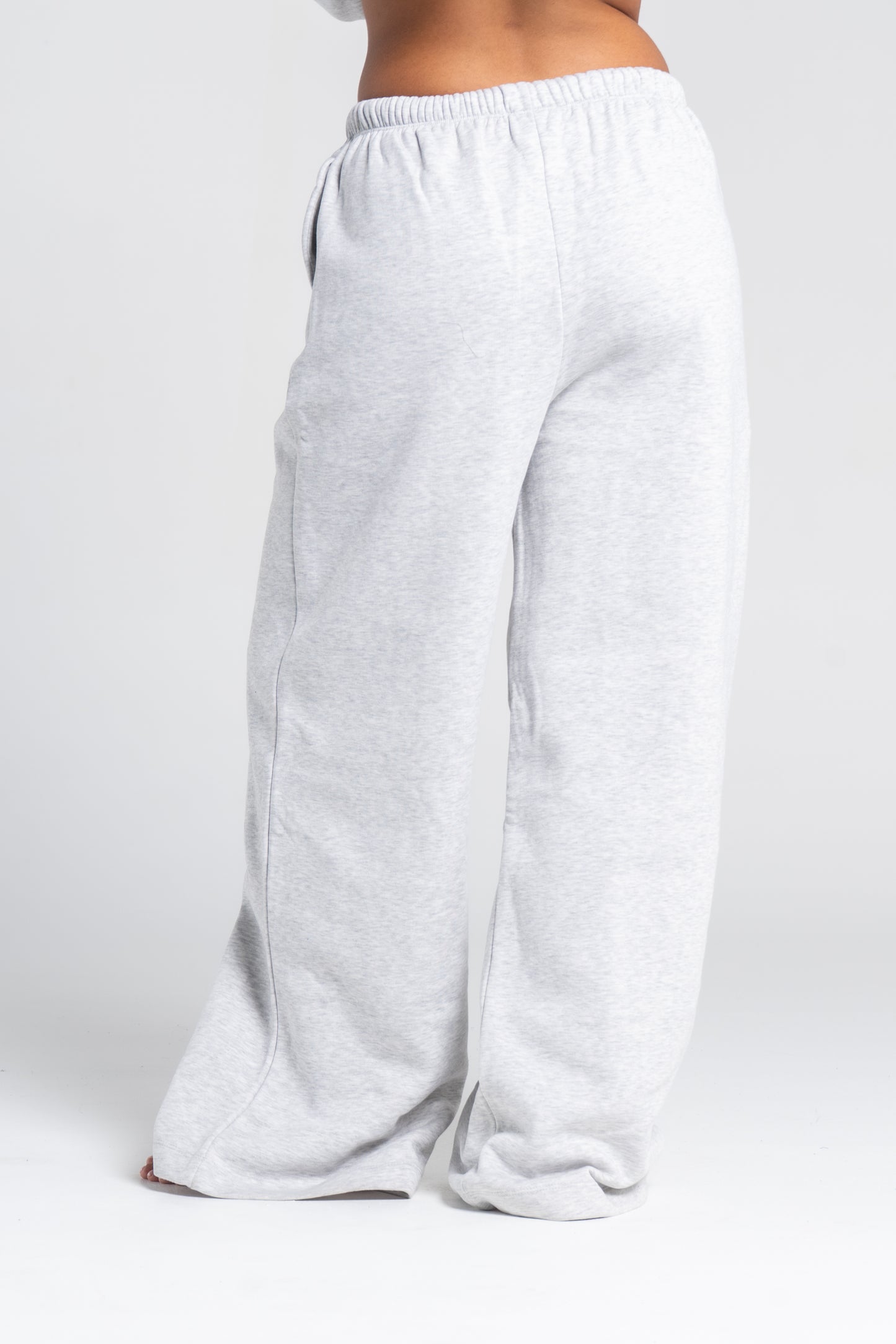 STRAIGHT LEG PANTS WITH LINES