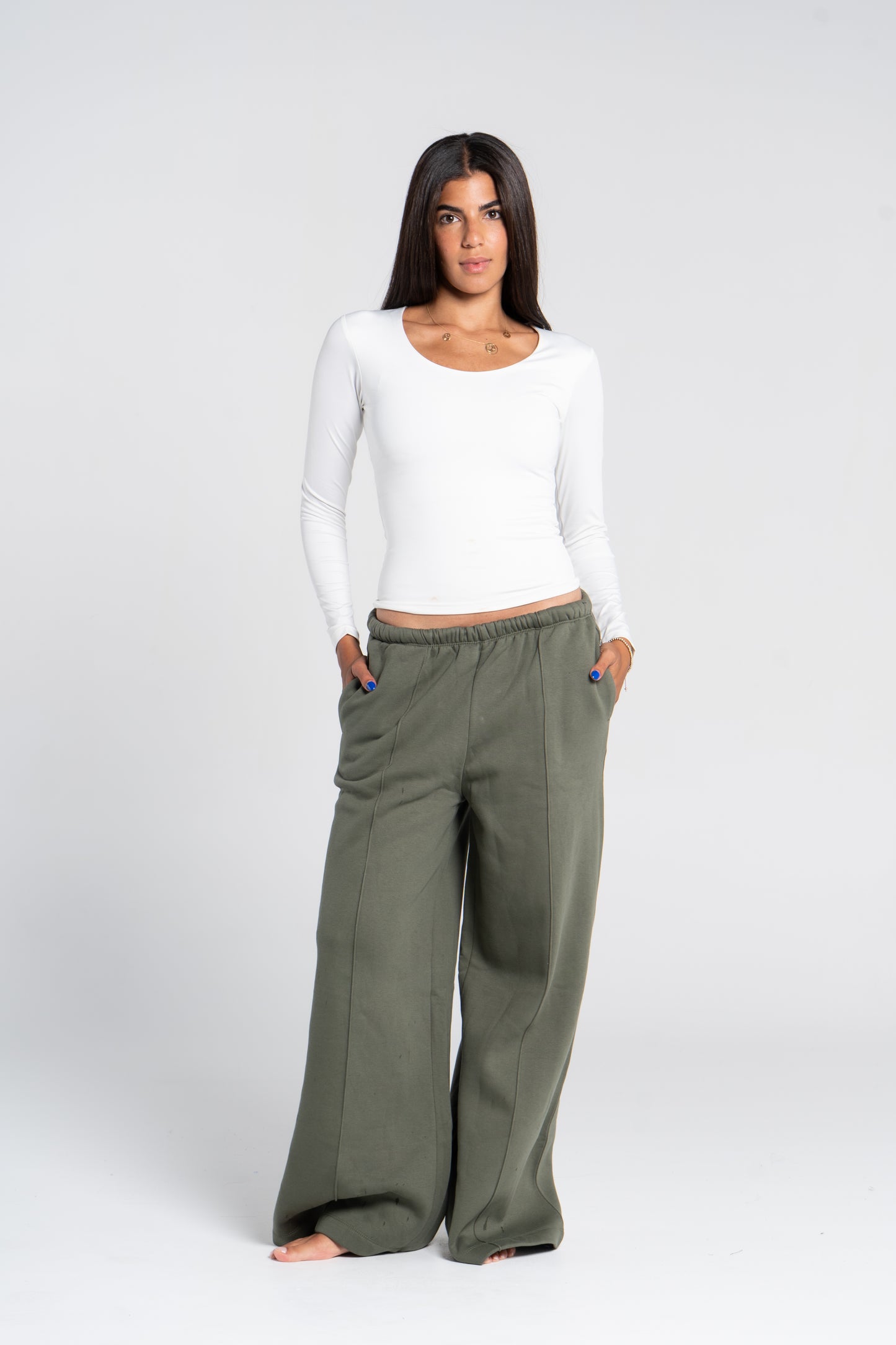 STRAIGHT LEG PANTS WITH LINES