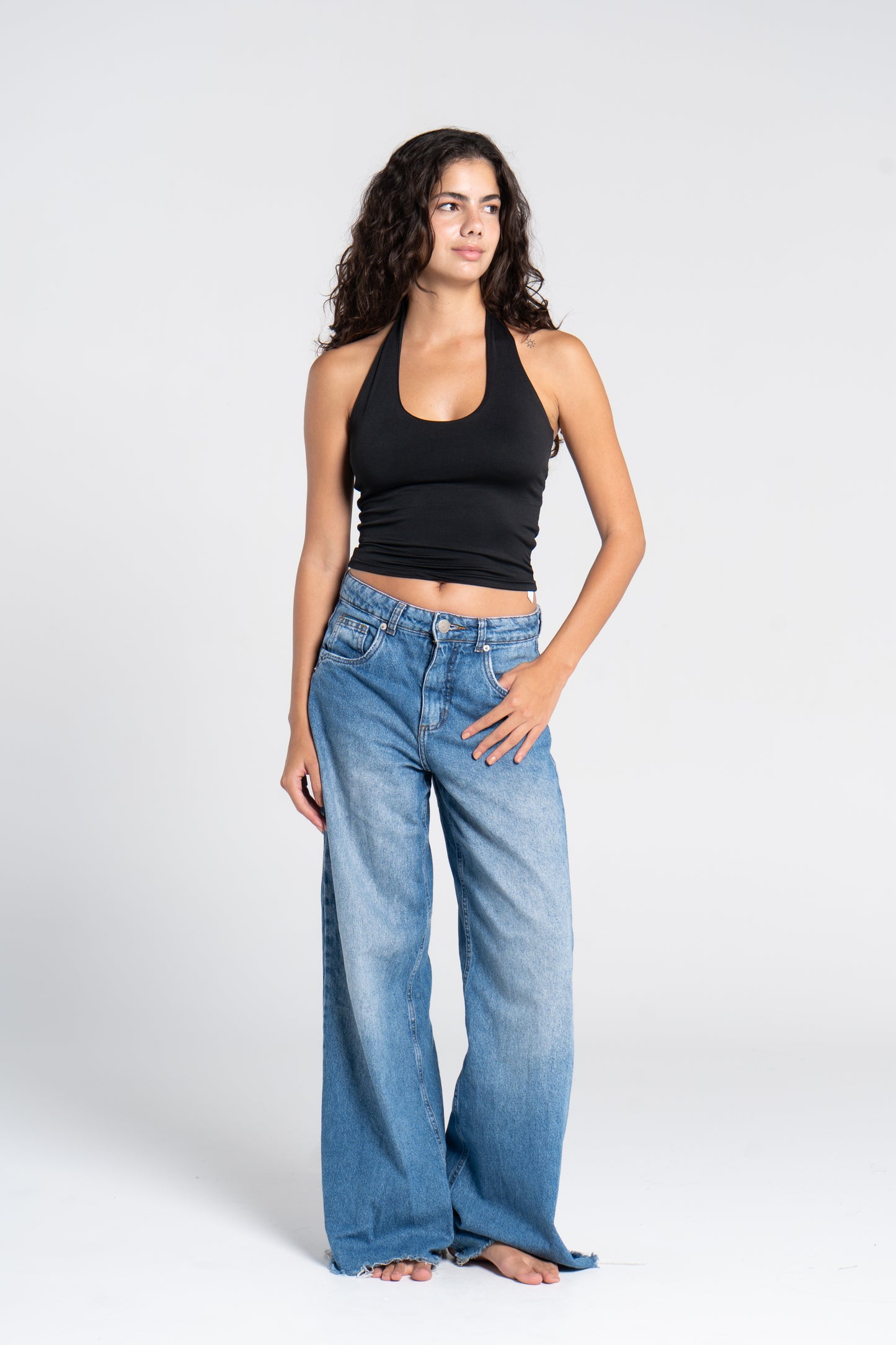 HALTER TOP
