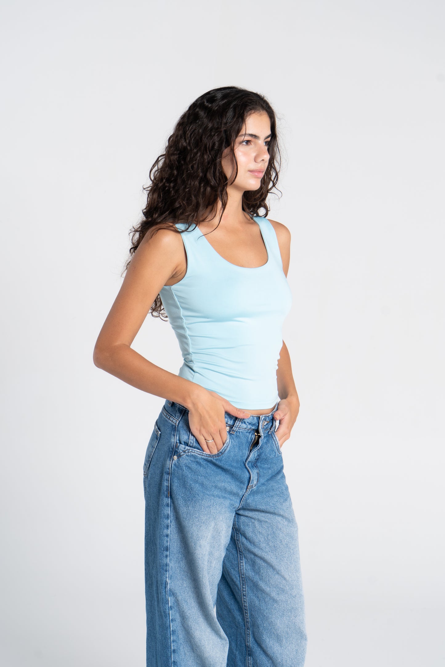 TANK TOP WIDE NECK ( COLORS )