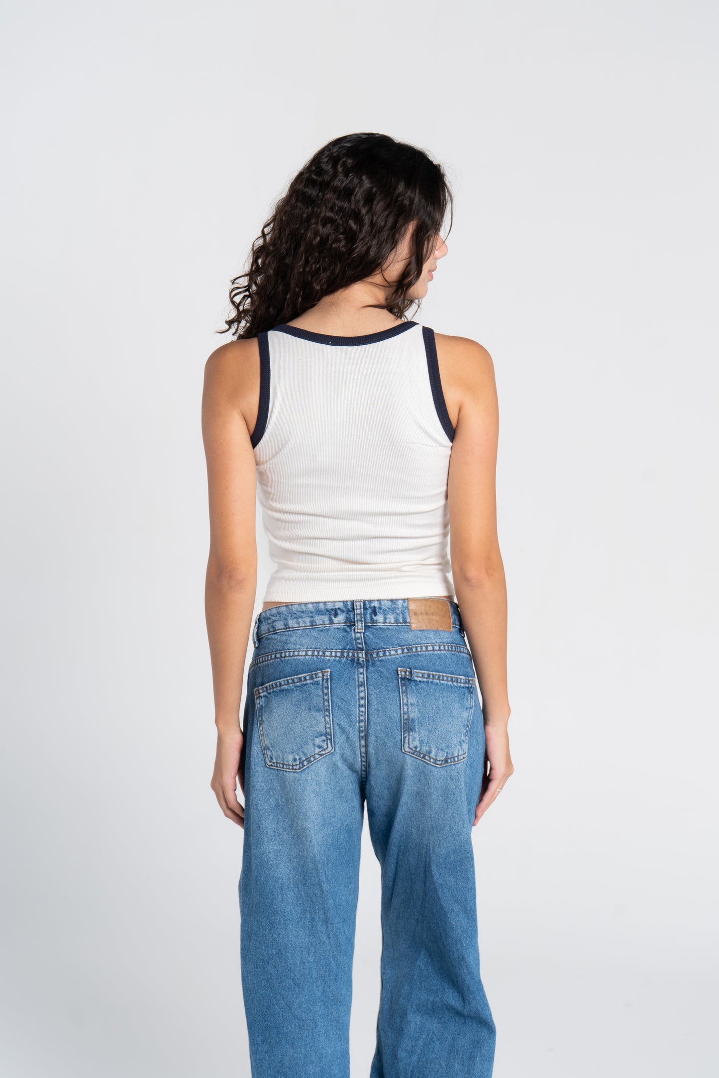 RIBBED SQUARE NECK TANK – COLORED STRAP