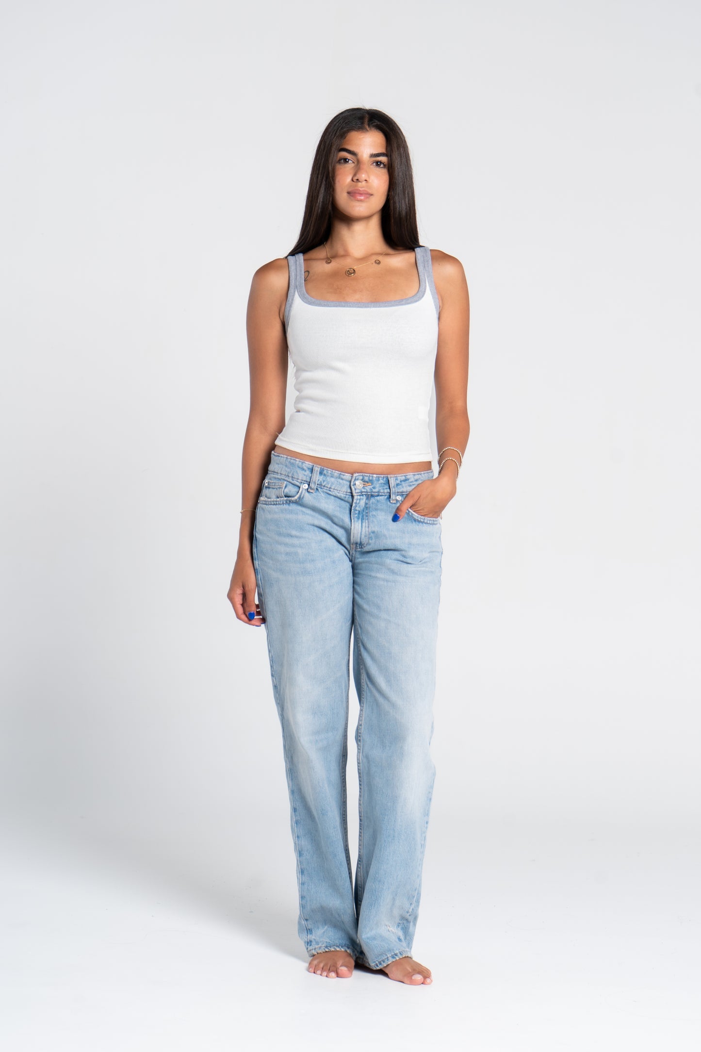 RIBBED SQUARE NECK TANK – COLORED STRAP