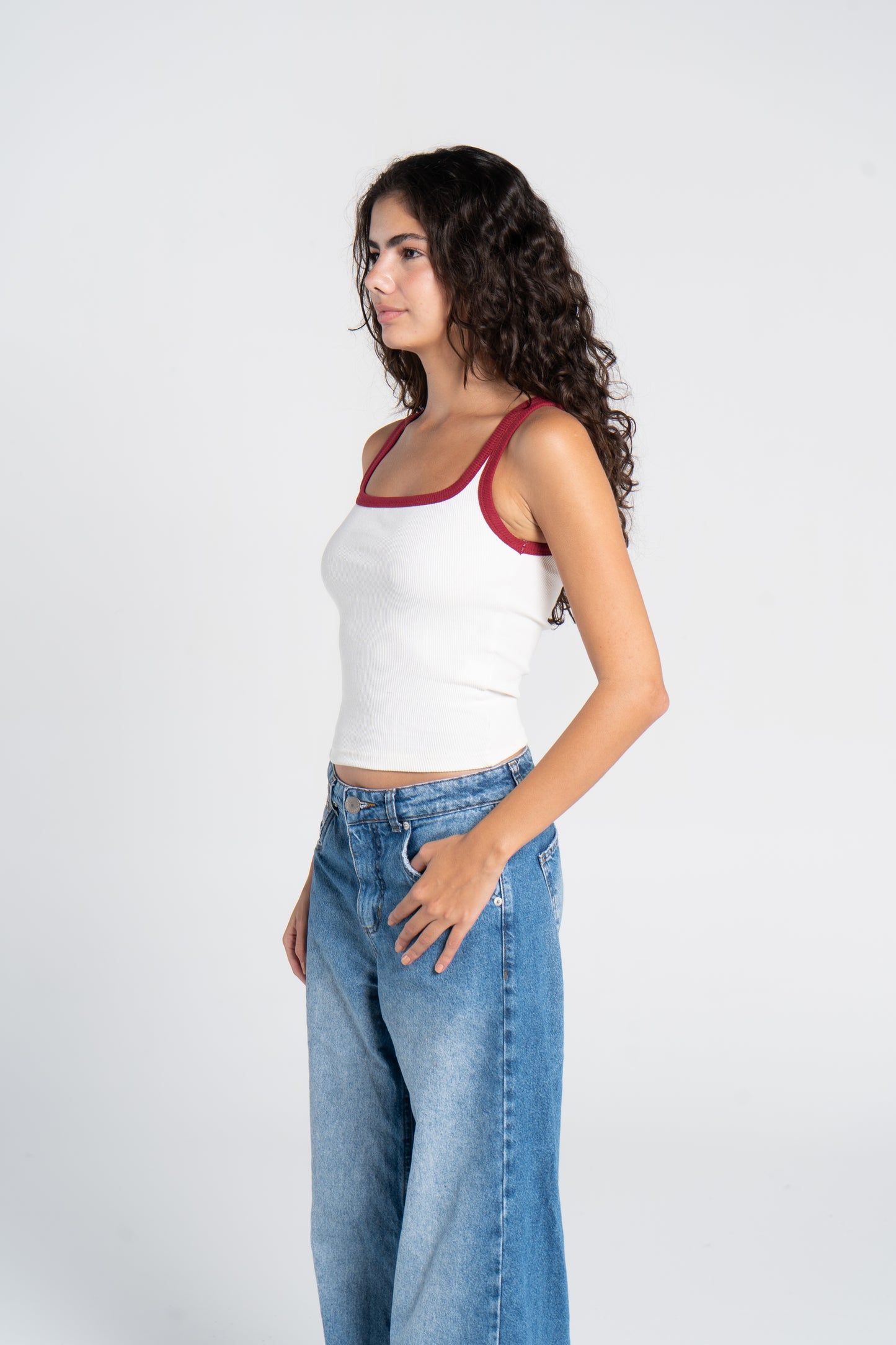 RIBBED SQUARE NECK TANK – COLORED STRAP