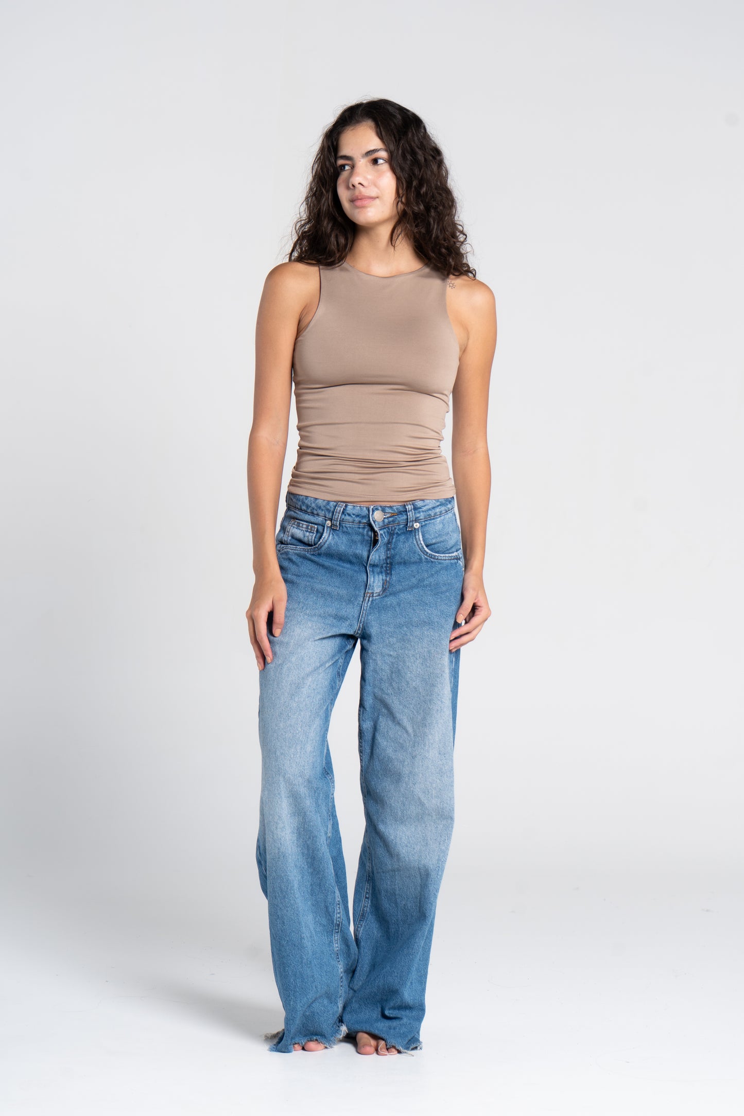 ROUND NECK TANK TOP