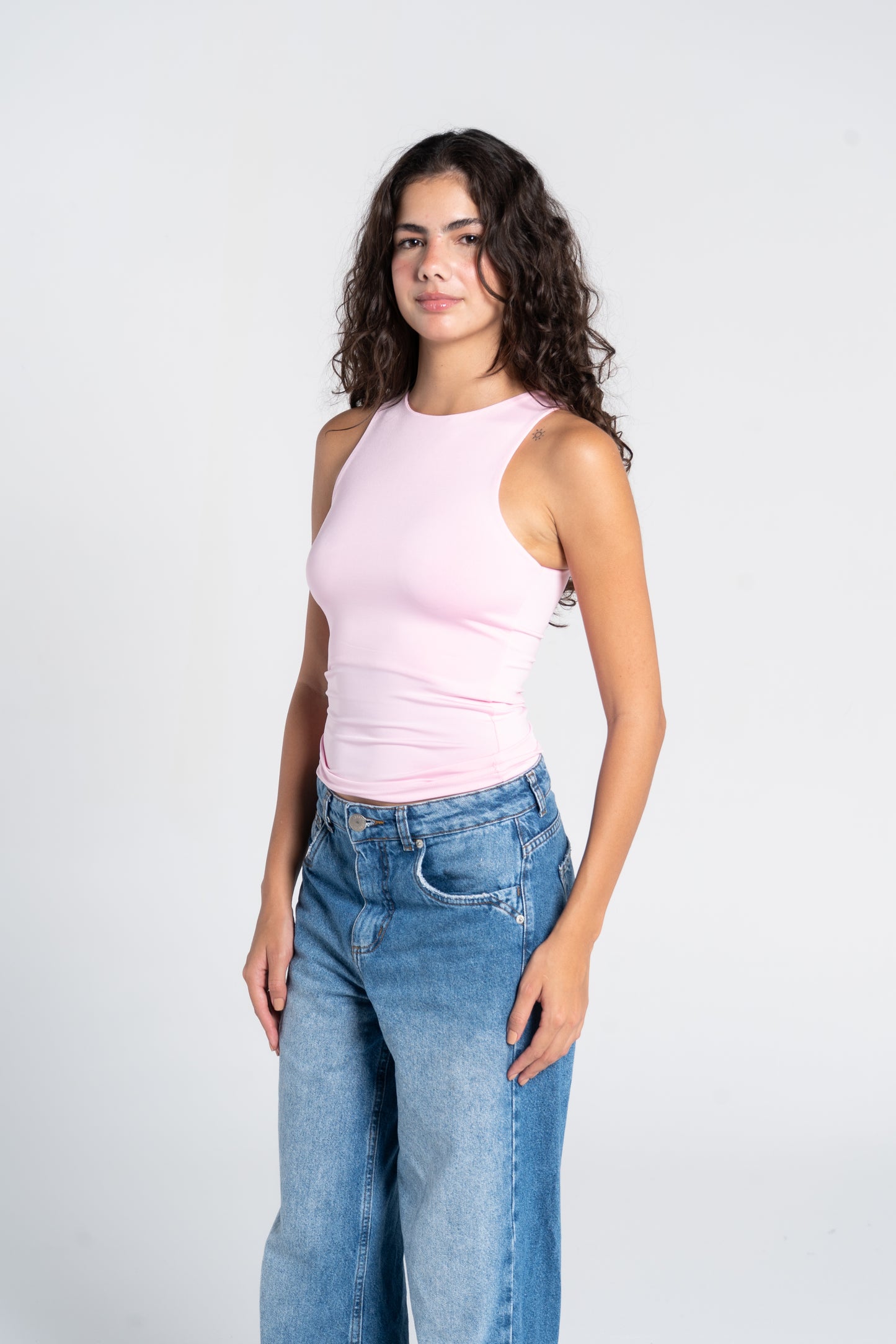 ROUND NECK TANK TOP