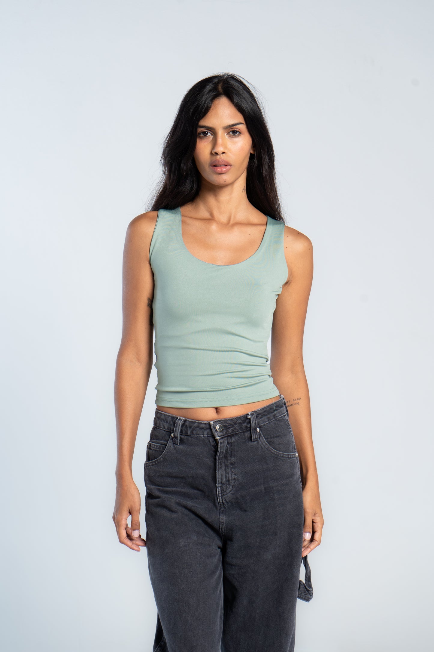 TANK TOP WIDE NECK ( COLORS )