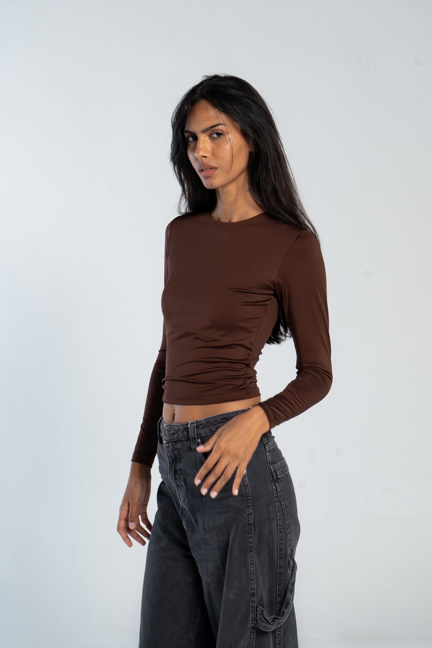 ROUND NECK LONG SLEEVE