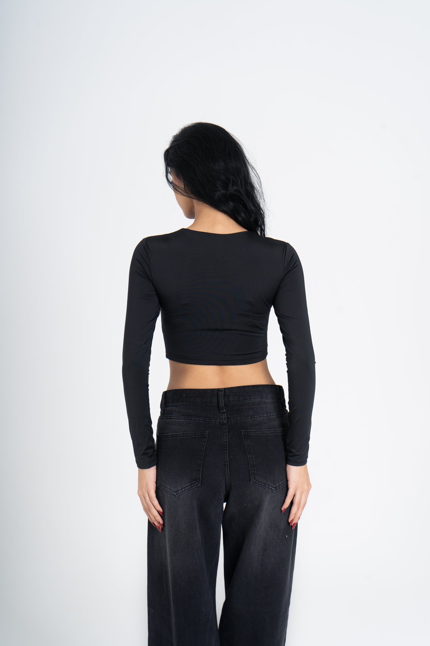 CROPPED ROUND NECK LONG SLEEVE