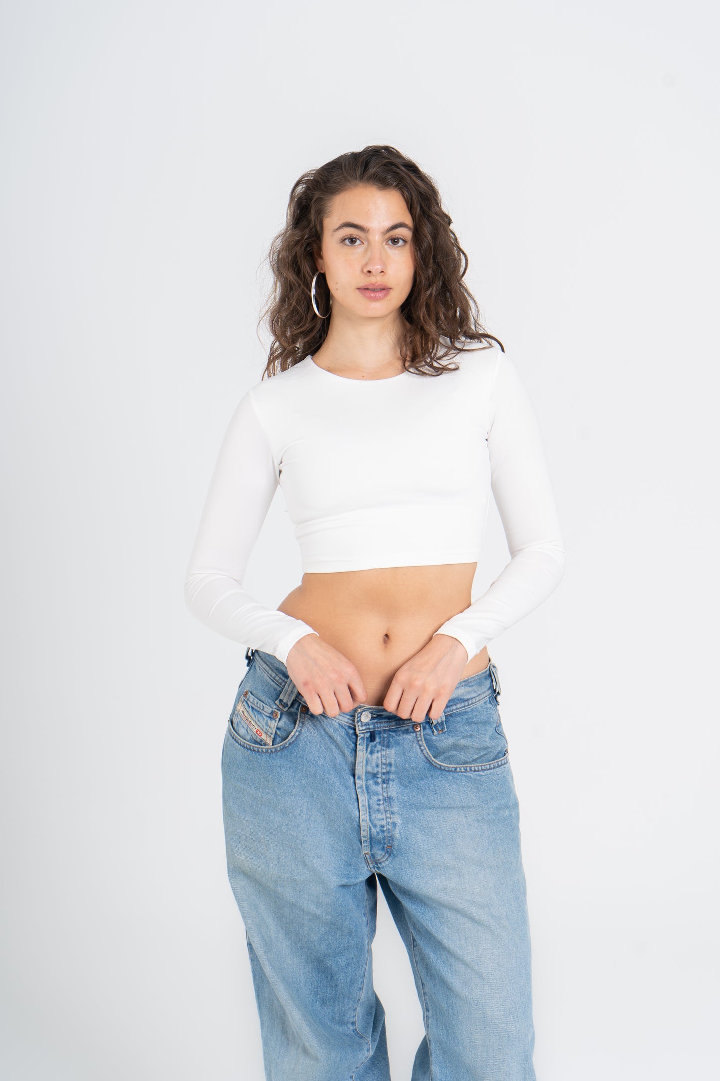 CROPPED ROUND NECK LONG SLEEVE