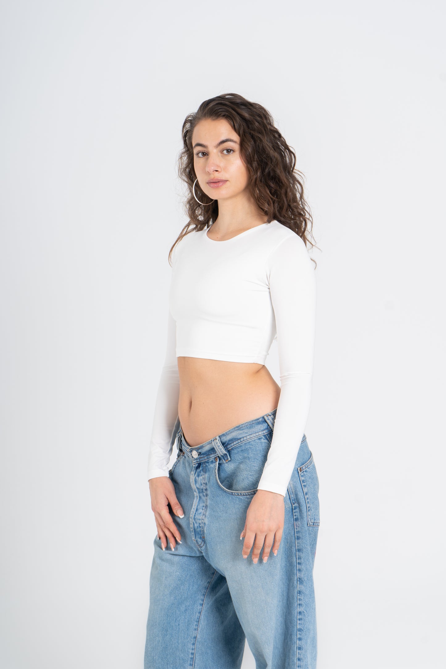 CROPPED ROUND NECK LONG SLEEVE