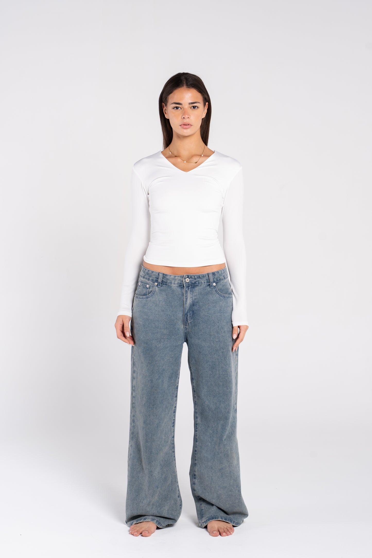 V NECK LONG SLEEVE