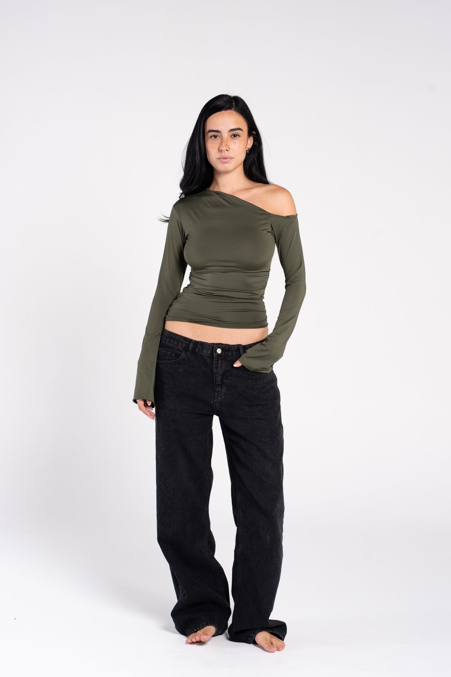 ONE SHOULDER FLARED SLEEVE