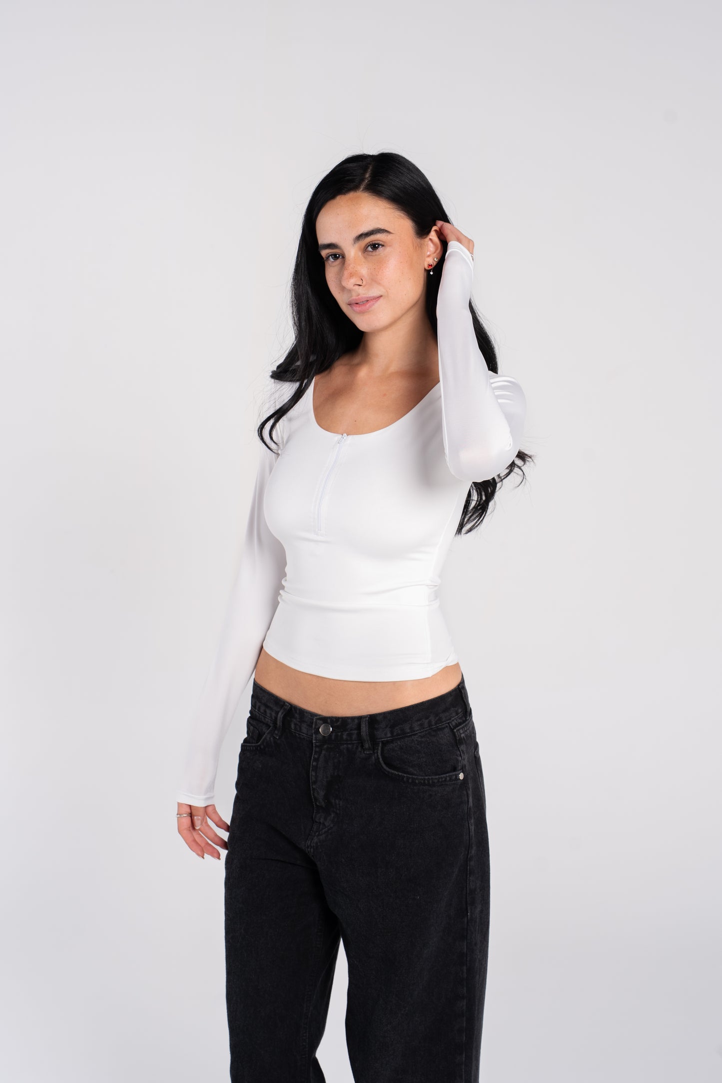 WIDE NECK ZIPPER LONG SLEEVE