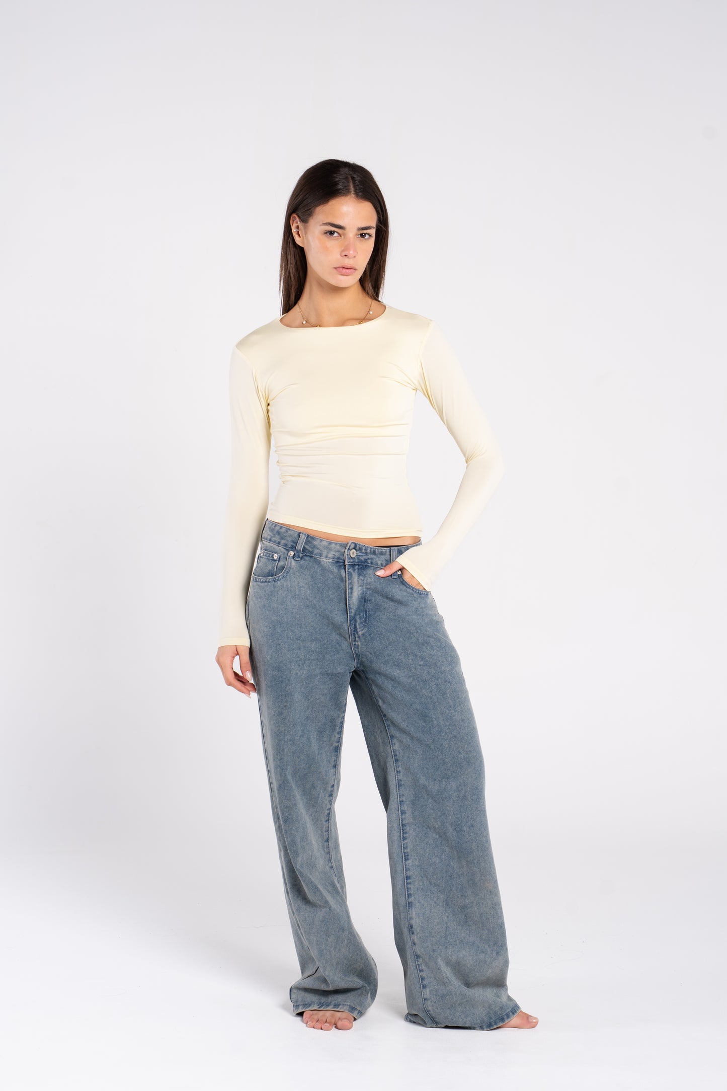 ROUND NECK LONG SLEEVE