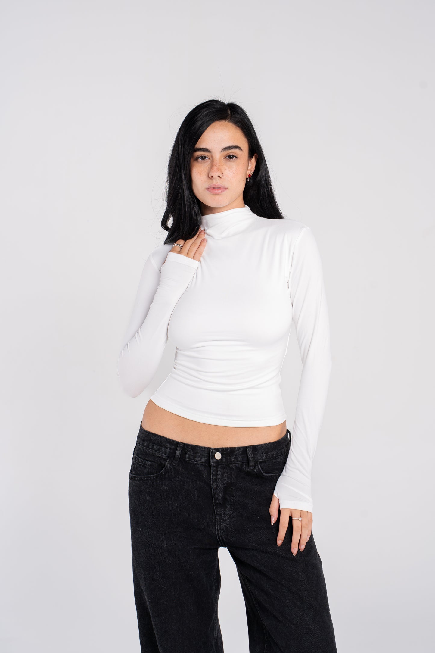 HIGH NECK  LONG SLEEVE