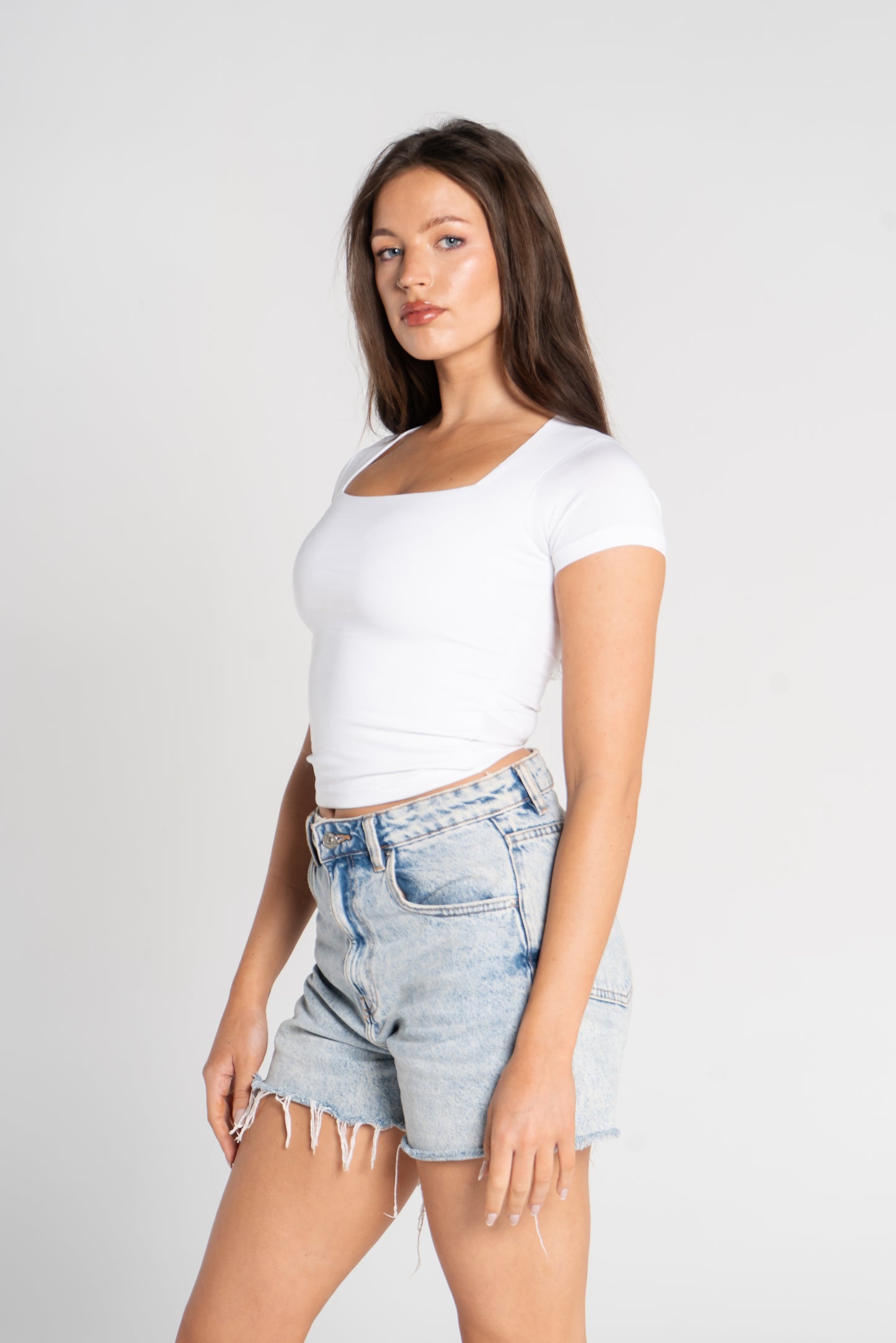 COTTON SQUARE NECK SHORT SLEEVE