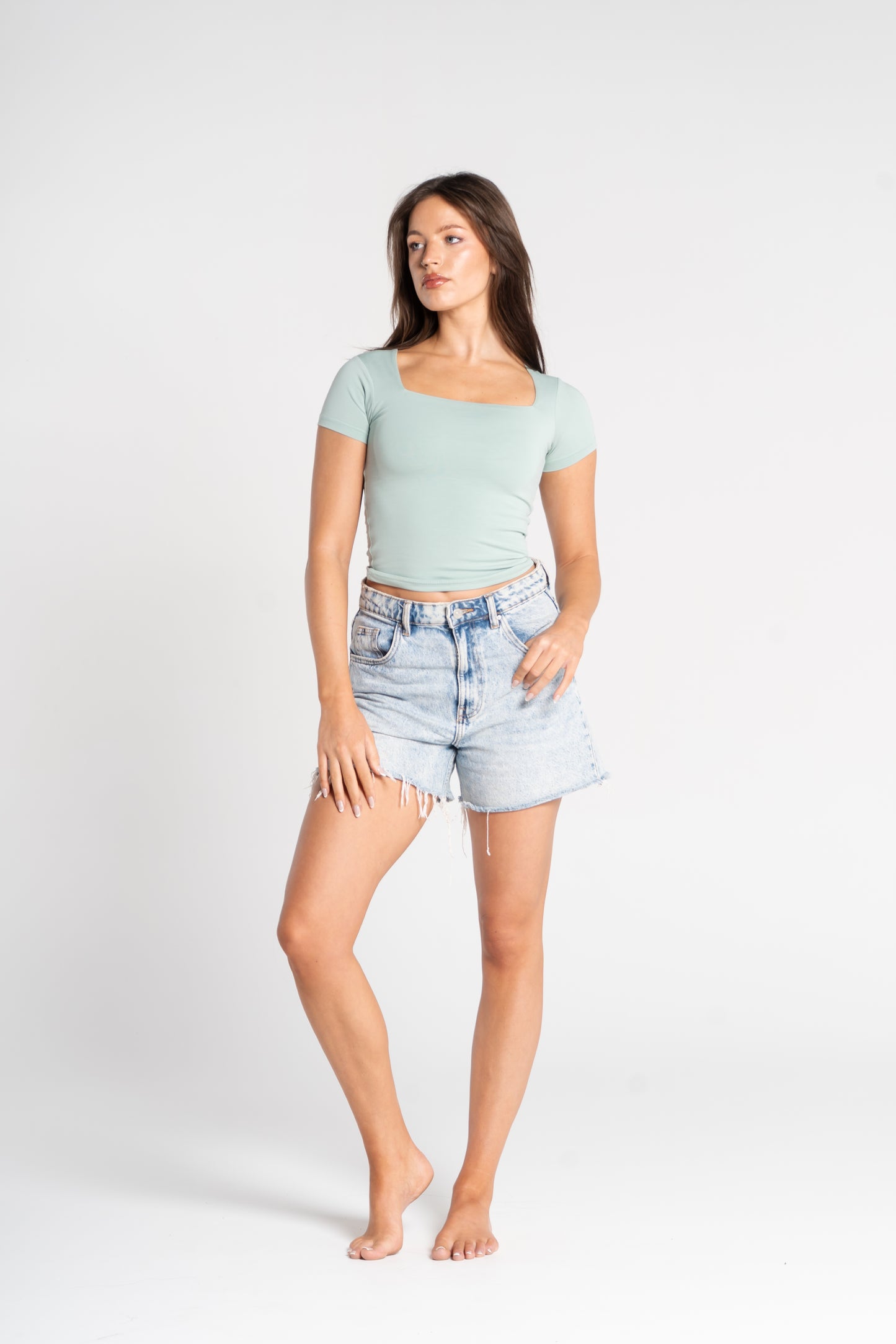 COTTON SQUARE NECK SHORT SLEEVE