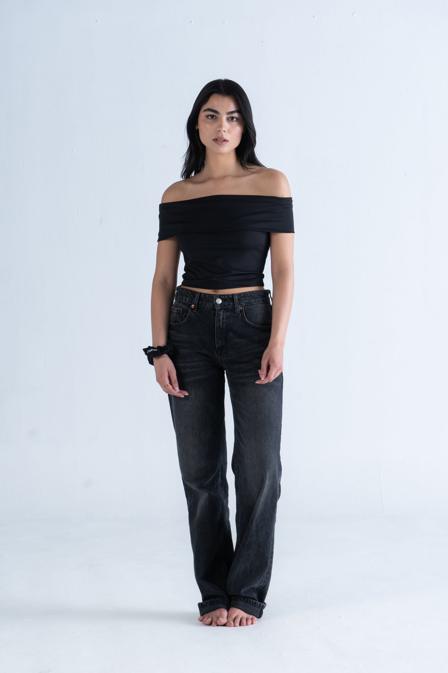 OFF SHOULDER