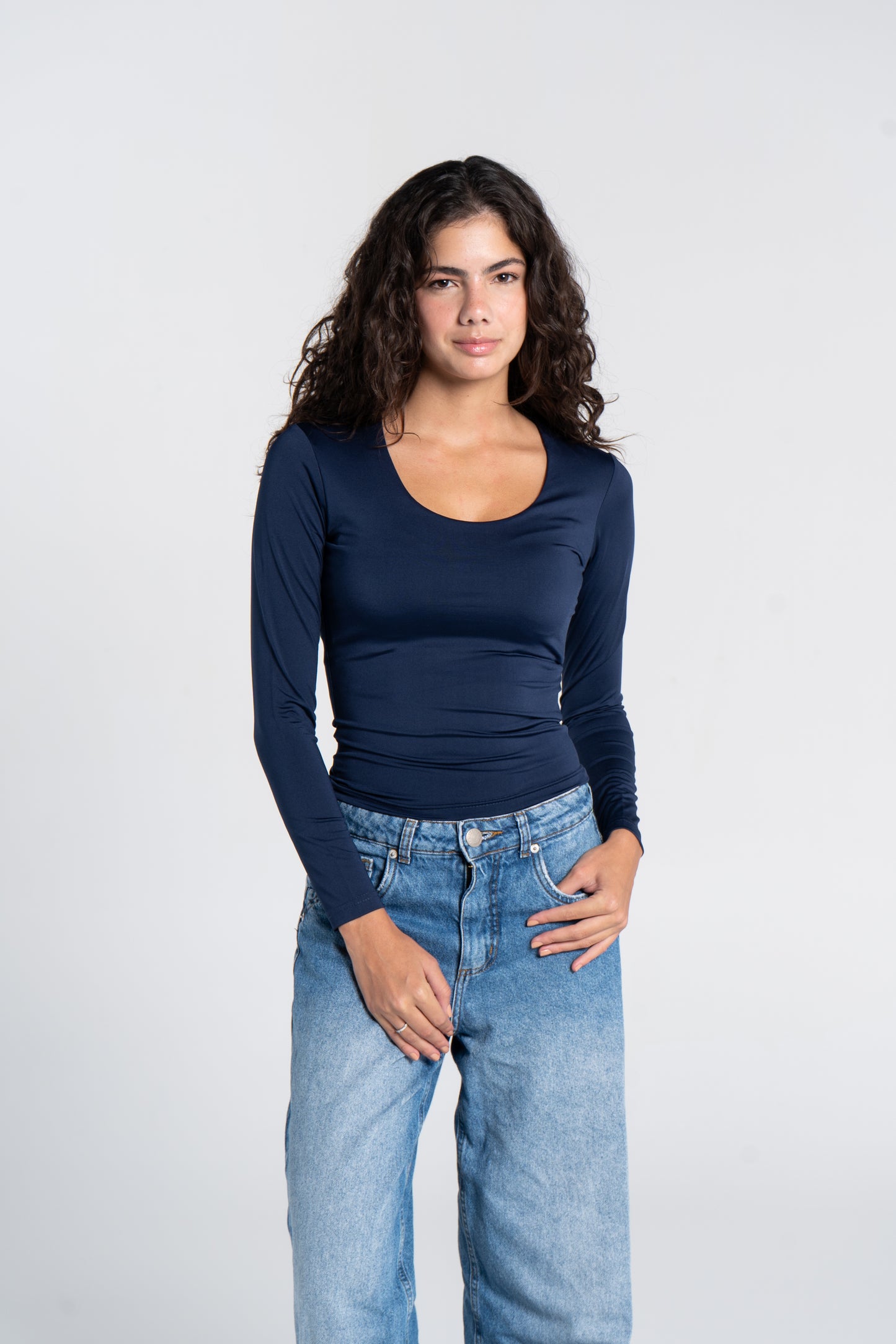 WIDE NECK LONG SLEEVE