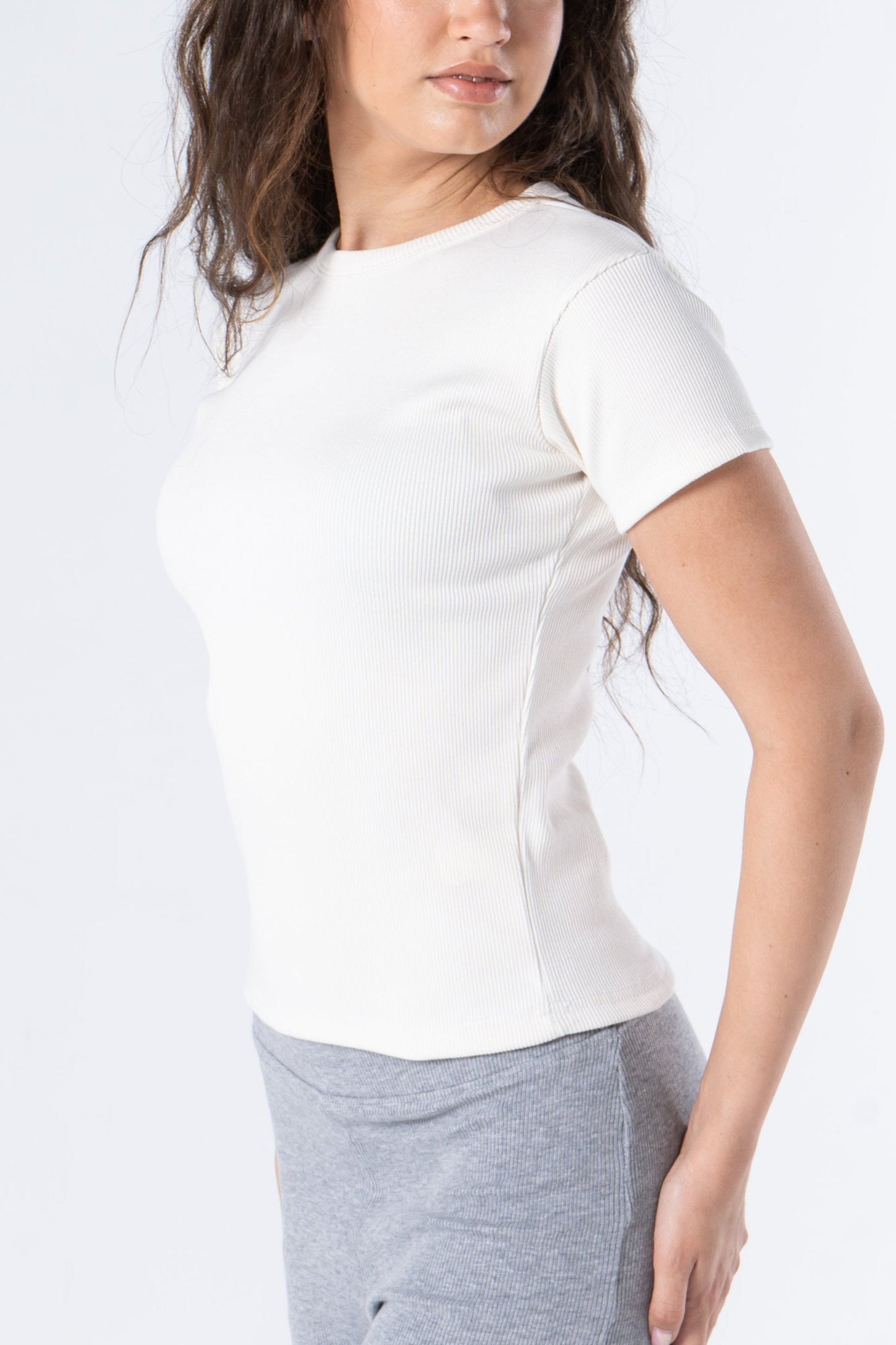 RIBBED ROUND NECK SHORT SLEEVE