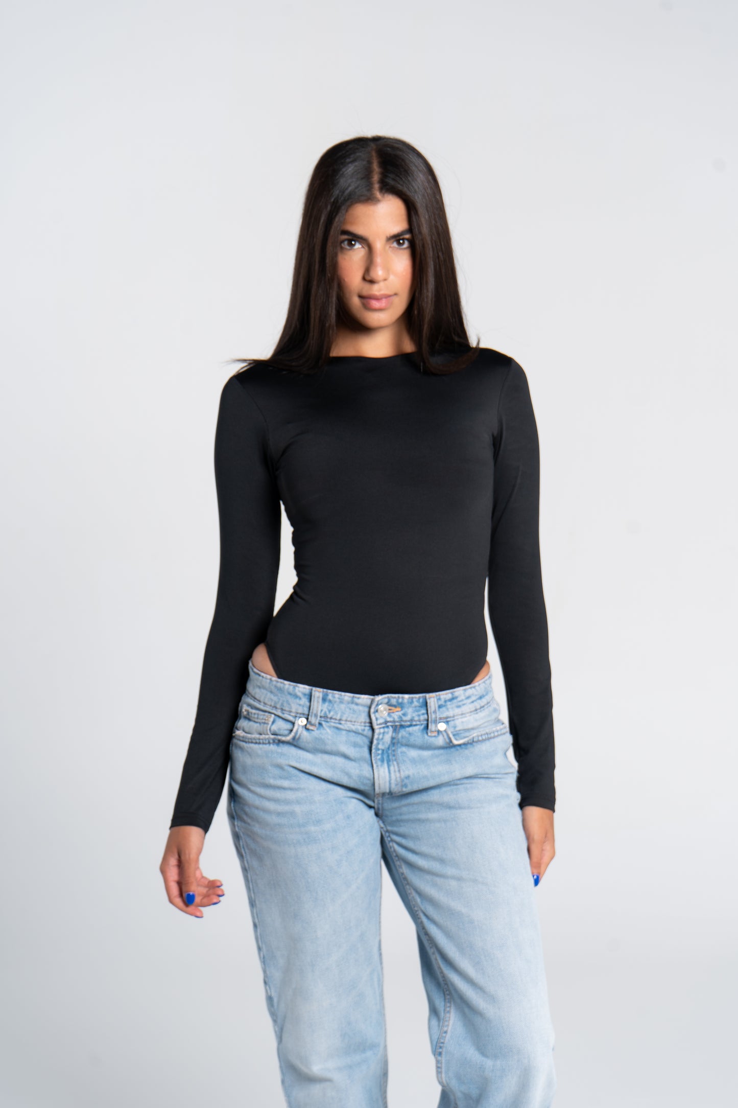ROUND NECK LONG SLEEVE BODYSUIT