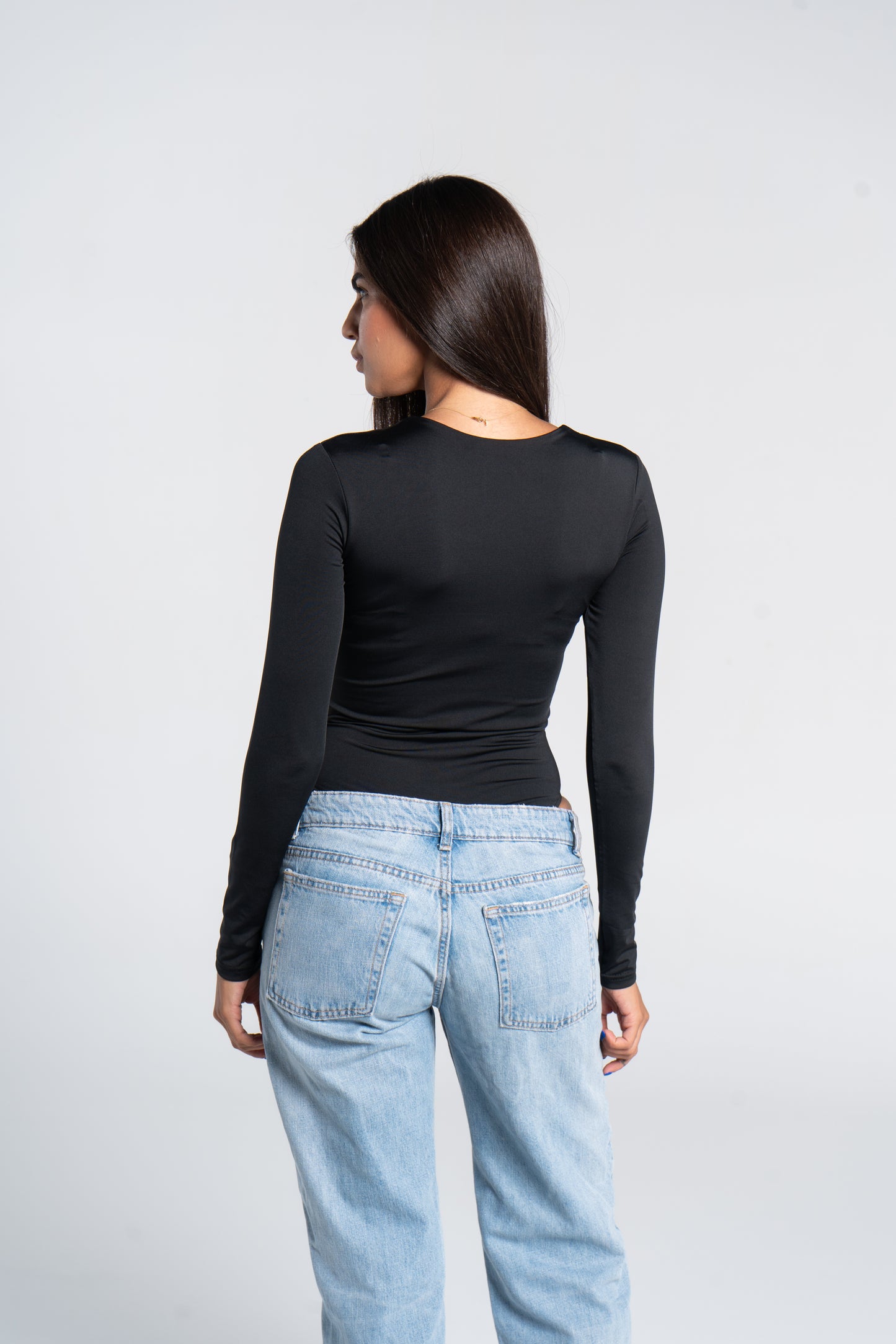 ROUND NECK LONG SLEEVE BODYSUIT
