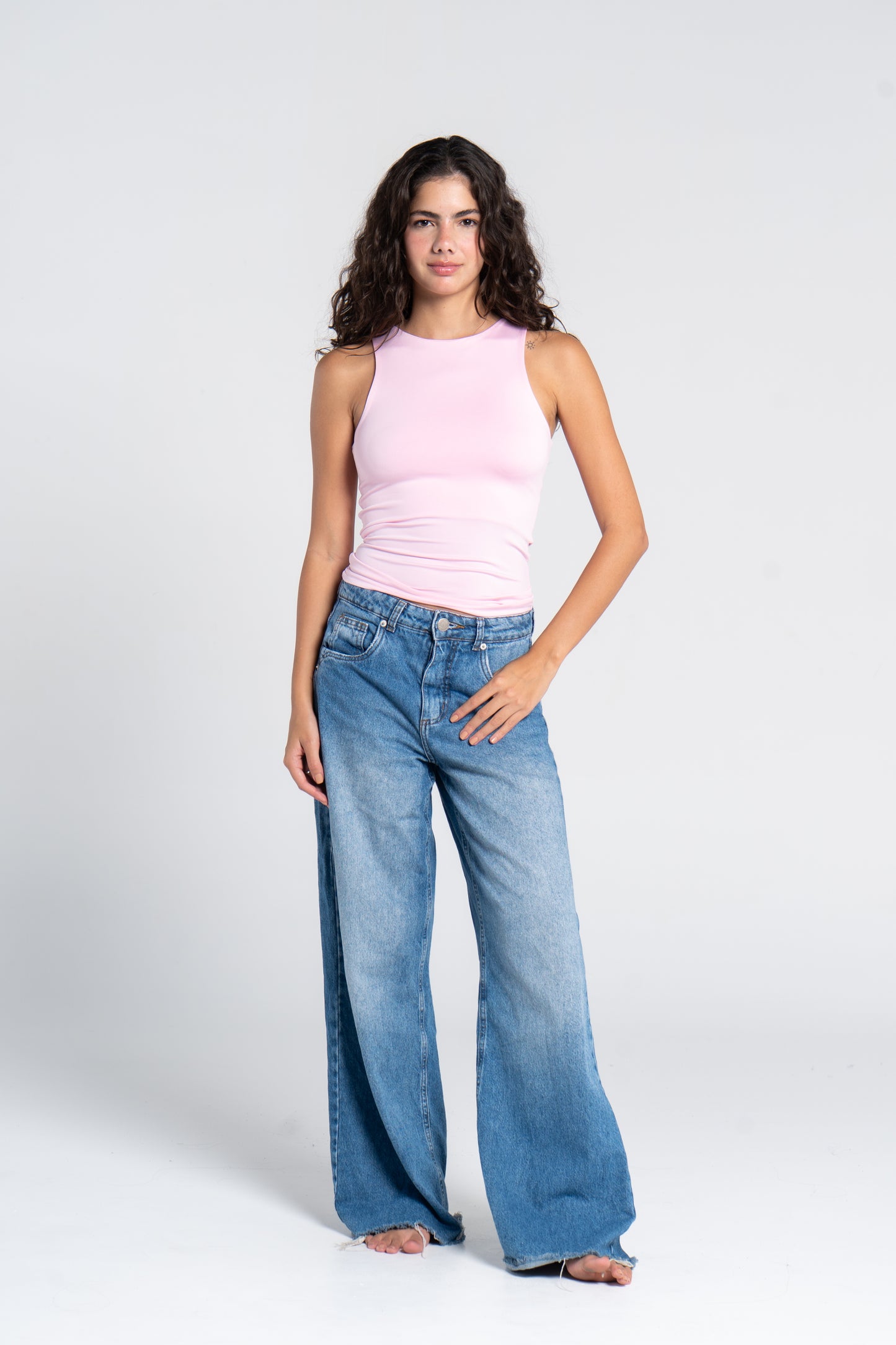 ROUND NECK TANK TOP