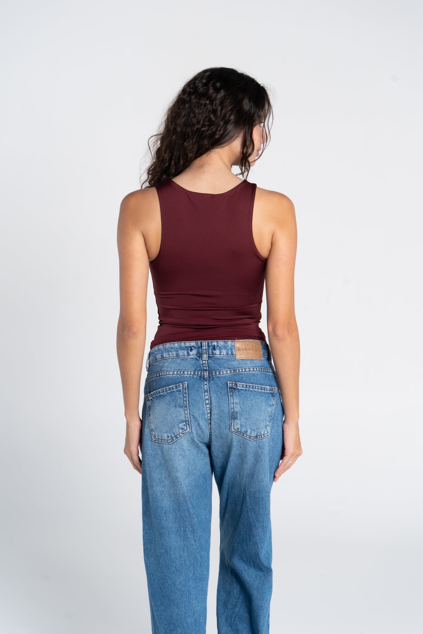 ROUND NECK TANK TOP