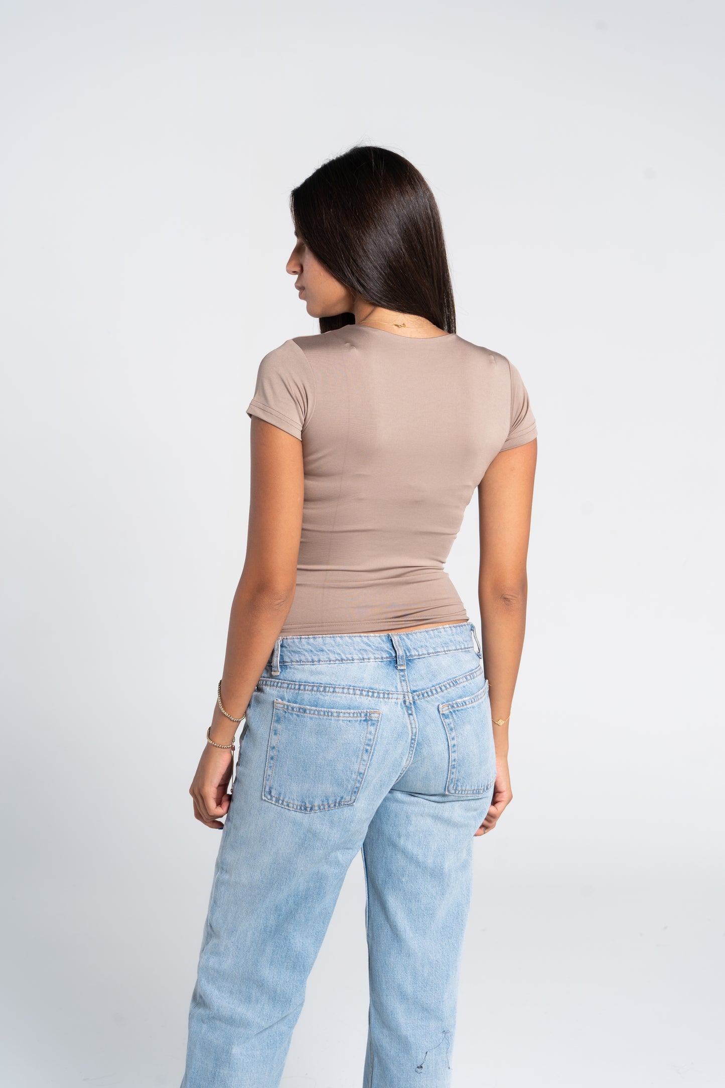 ROUND NECK SHORT SLEEVE        ( COLORS )