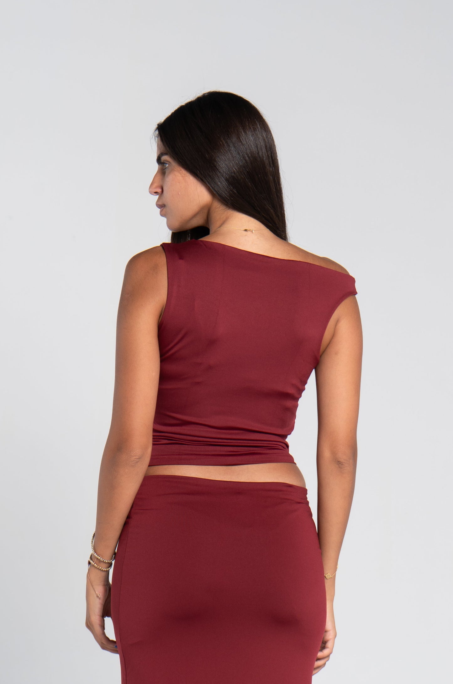 ONE SHOULDER RUCHED ASYMMETRICAL TOP