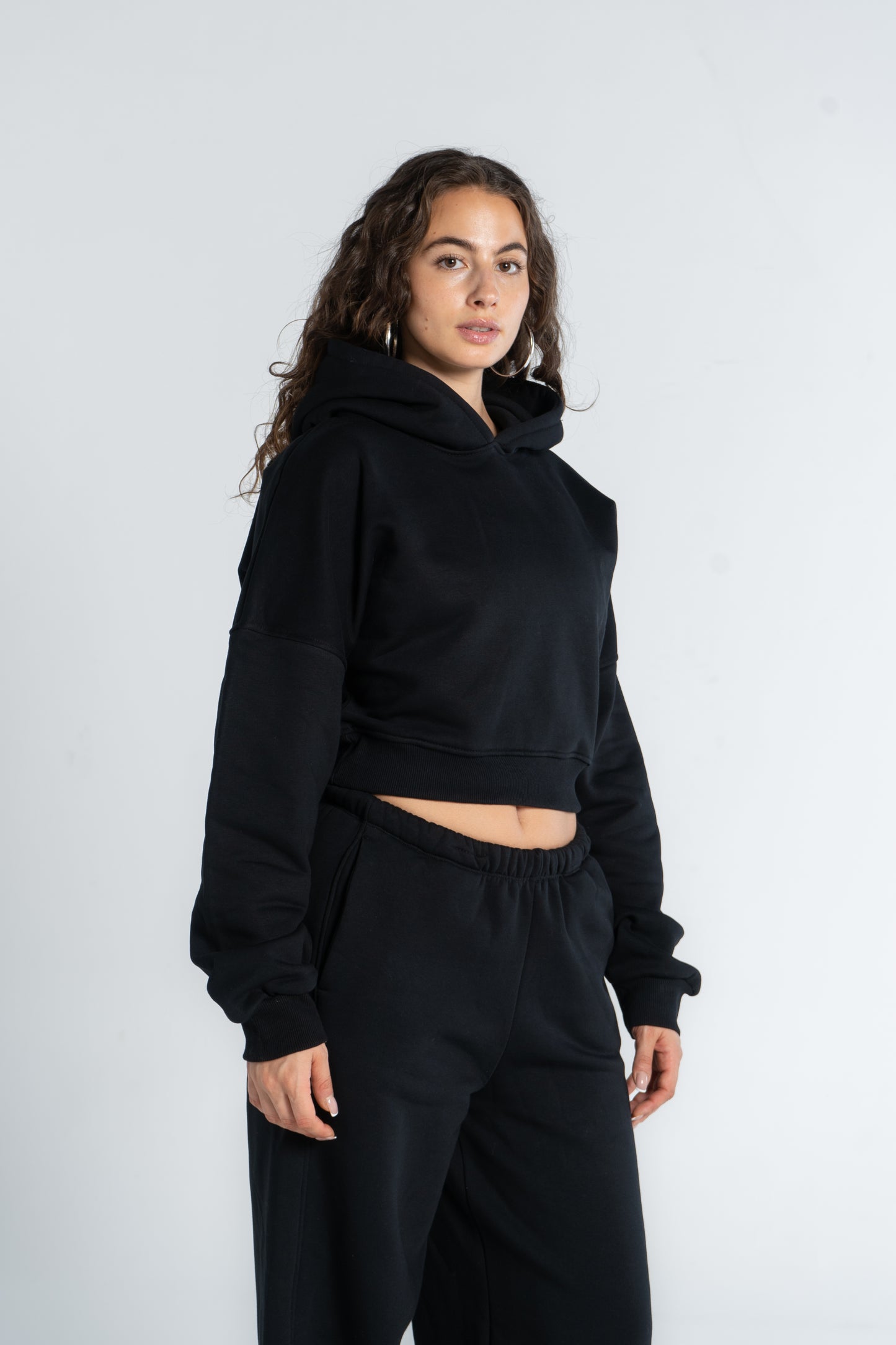 CROPPED HOODIE