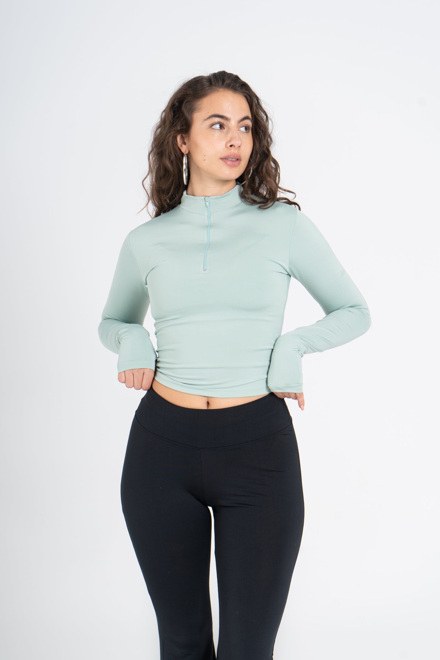 HIGH NECK ZIPPER LONG SLEEVE