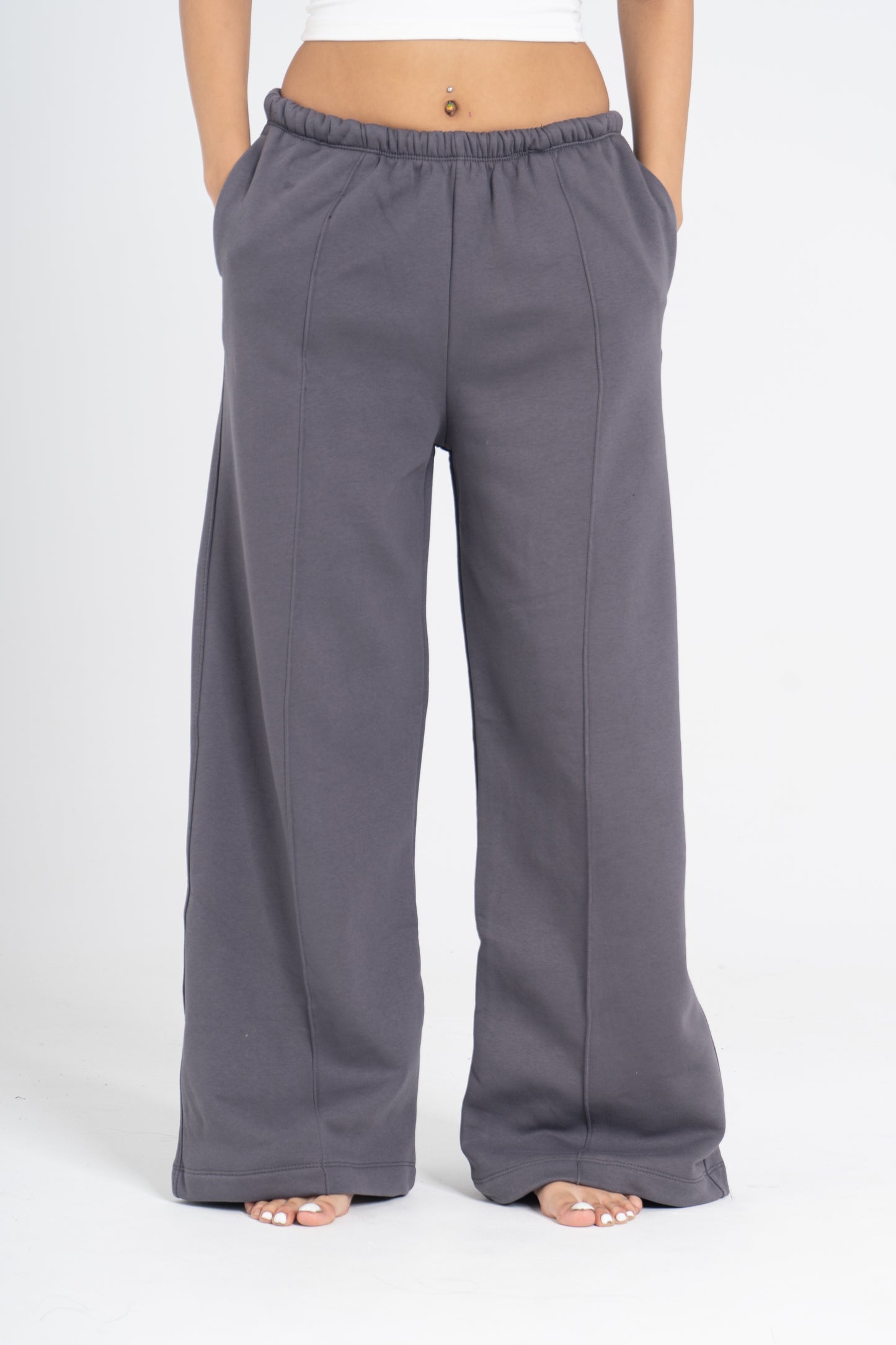 STRAIGHT LEG PANTS WITH LINES