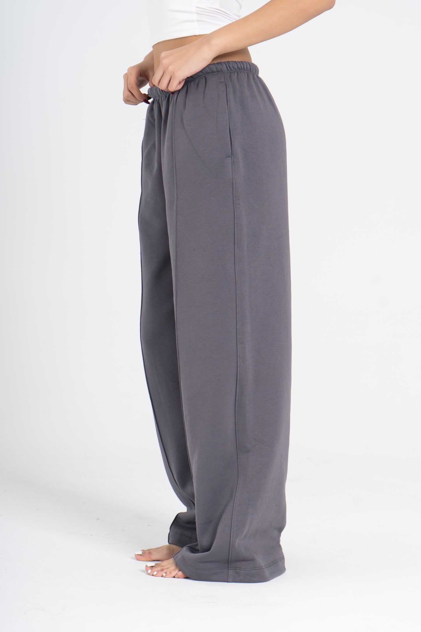 STRAIGHT LEG PANTS WITH LINES