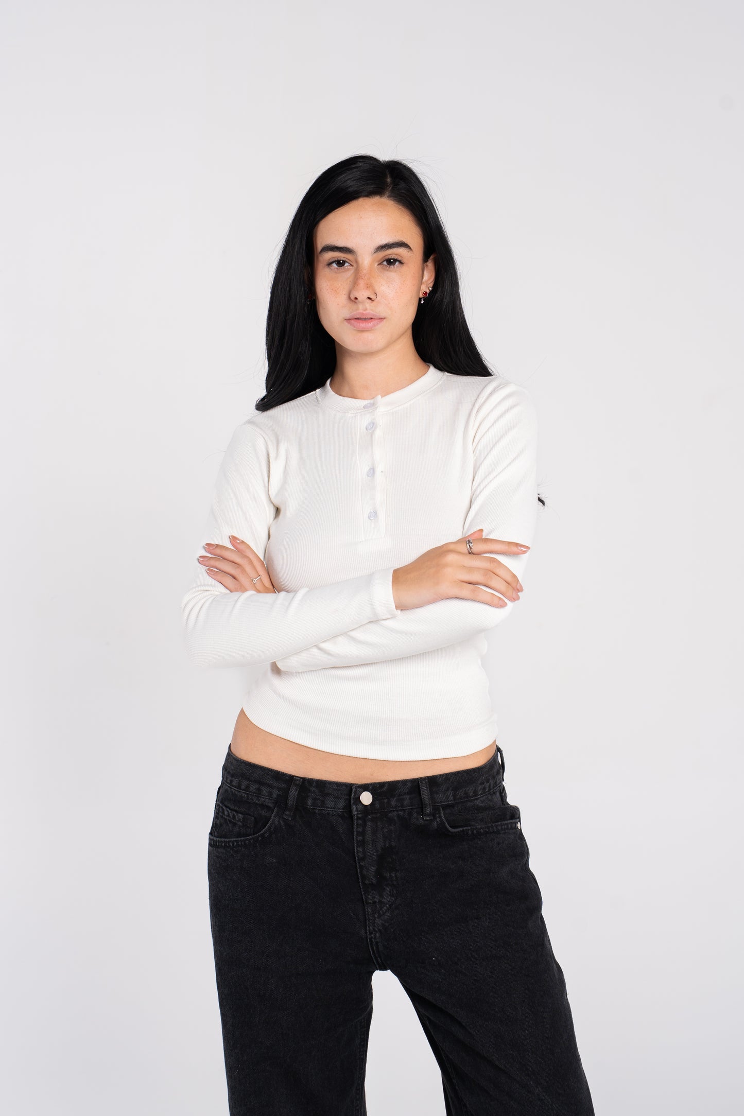 HALF BUTTONS LONG SlEEVE TOP